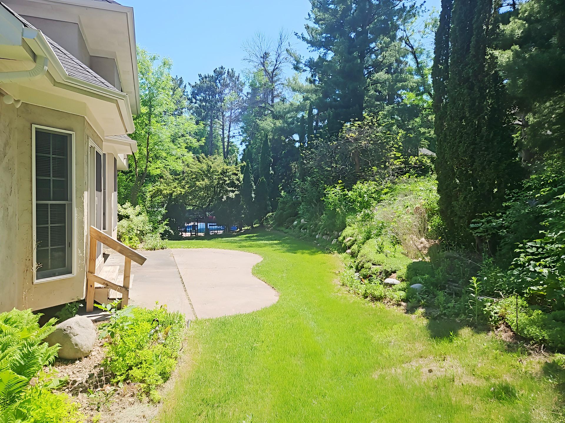 View of Residential at 8982 Hunters Trail, Woodbury MN 55125, Woodbury (41 of 41) - Mike Wilen | Minnesota Team Real Estate