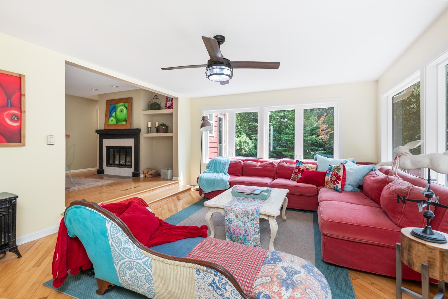 View of Residential at 2530 Old Beach Road, Wayzata MN 55391, Wayzata (14 of 39) - Mike Wilen | Minnesota Team Real Estate