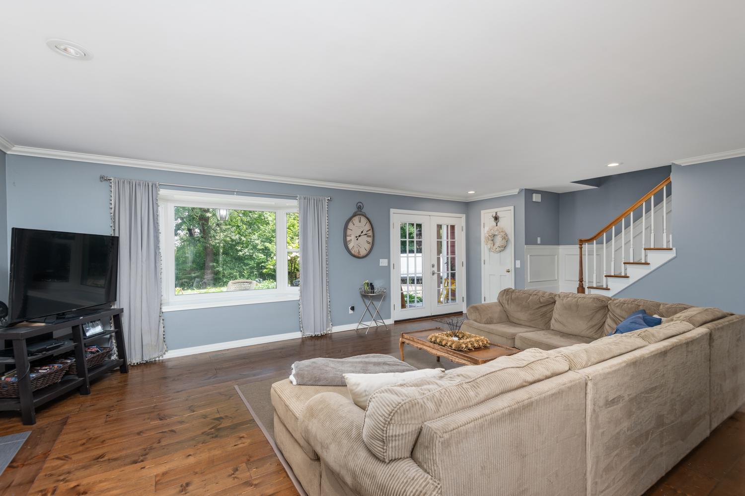 View of Residential at 2530 Old Beach Road, Wayzata MN 55391, Wayzata (7 of 39) - Mike Wilen | Minnesota Team Real Estate