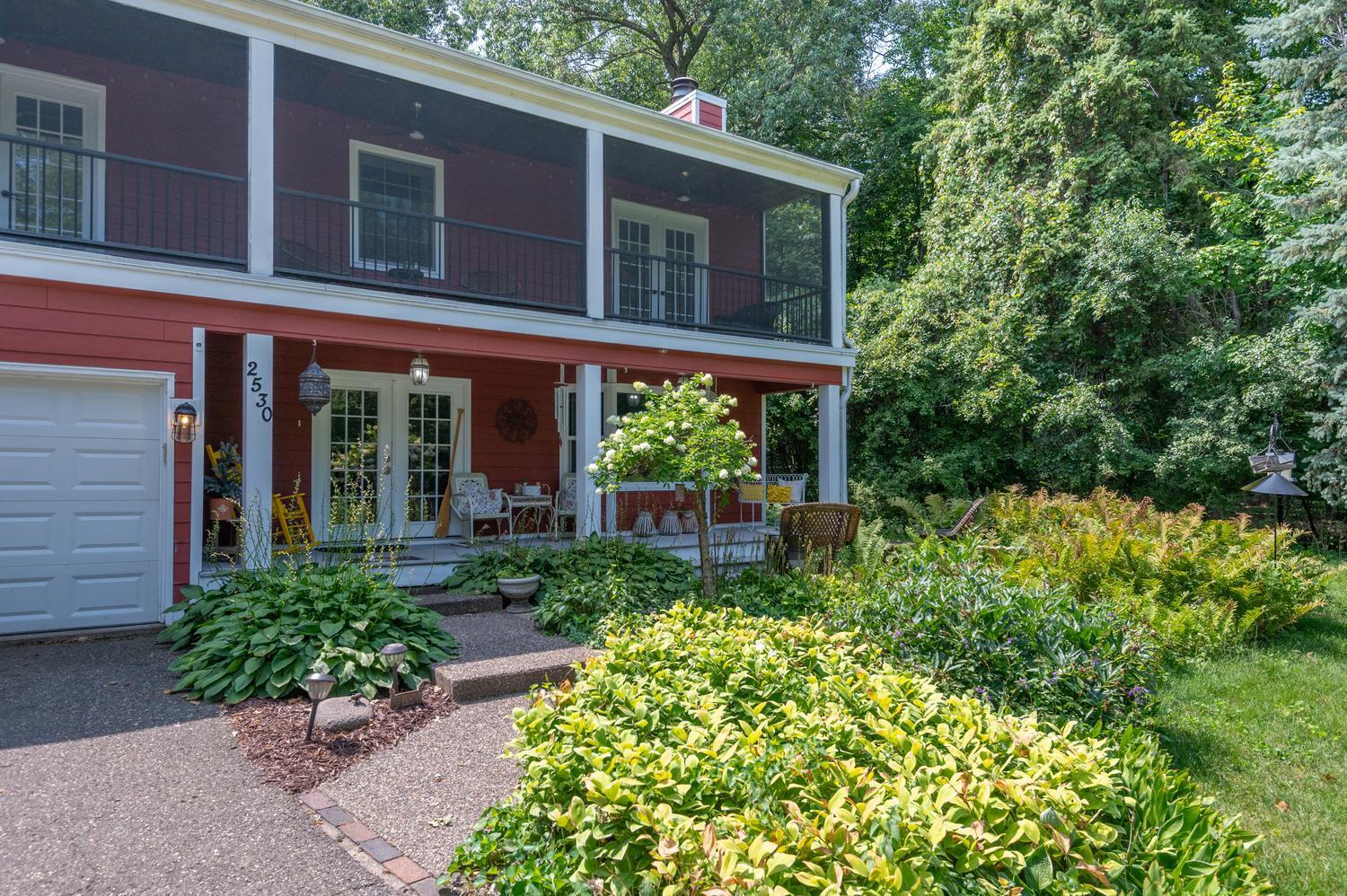 View of Residential at 2530 Old Beach Road, Wayzata MN 55391, Wayzata (4 of 39) - Mike Wilen | Minnesota Team Real Estate