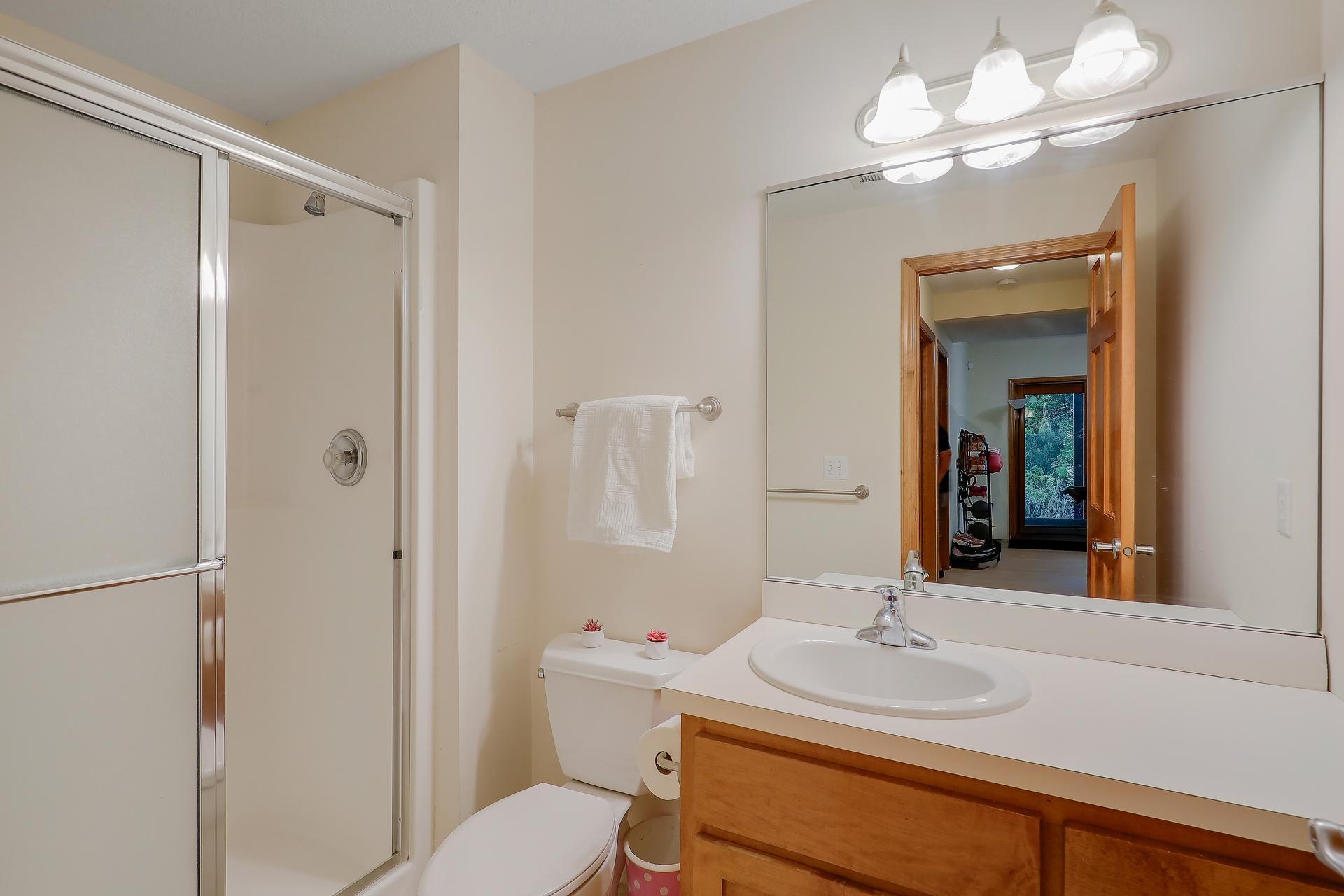 View of Residential at 5900 Vernon Avenue, Edina MN 55436, Edina (35 of 39) - Mike Wilen | Minnesota Team Real Estate