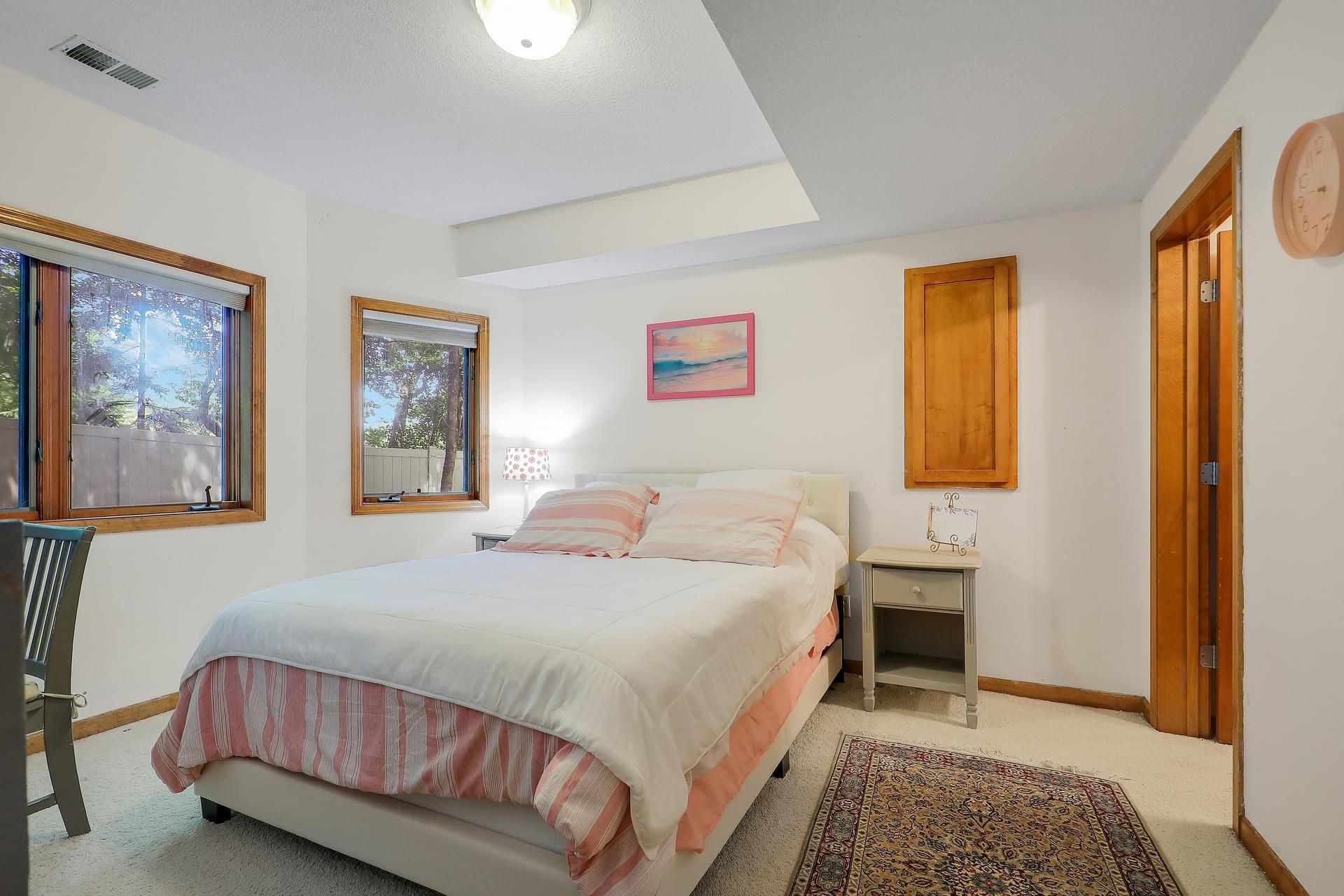 View of Residential at 5900 Vernon Avenue, Edina MN 55436, Edina (34 of 39) - Mike Wilen | Minnesota Team Real Estate