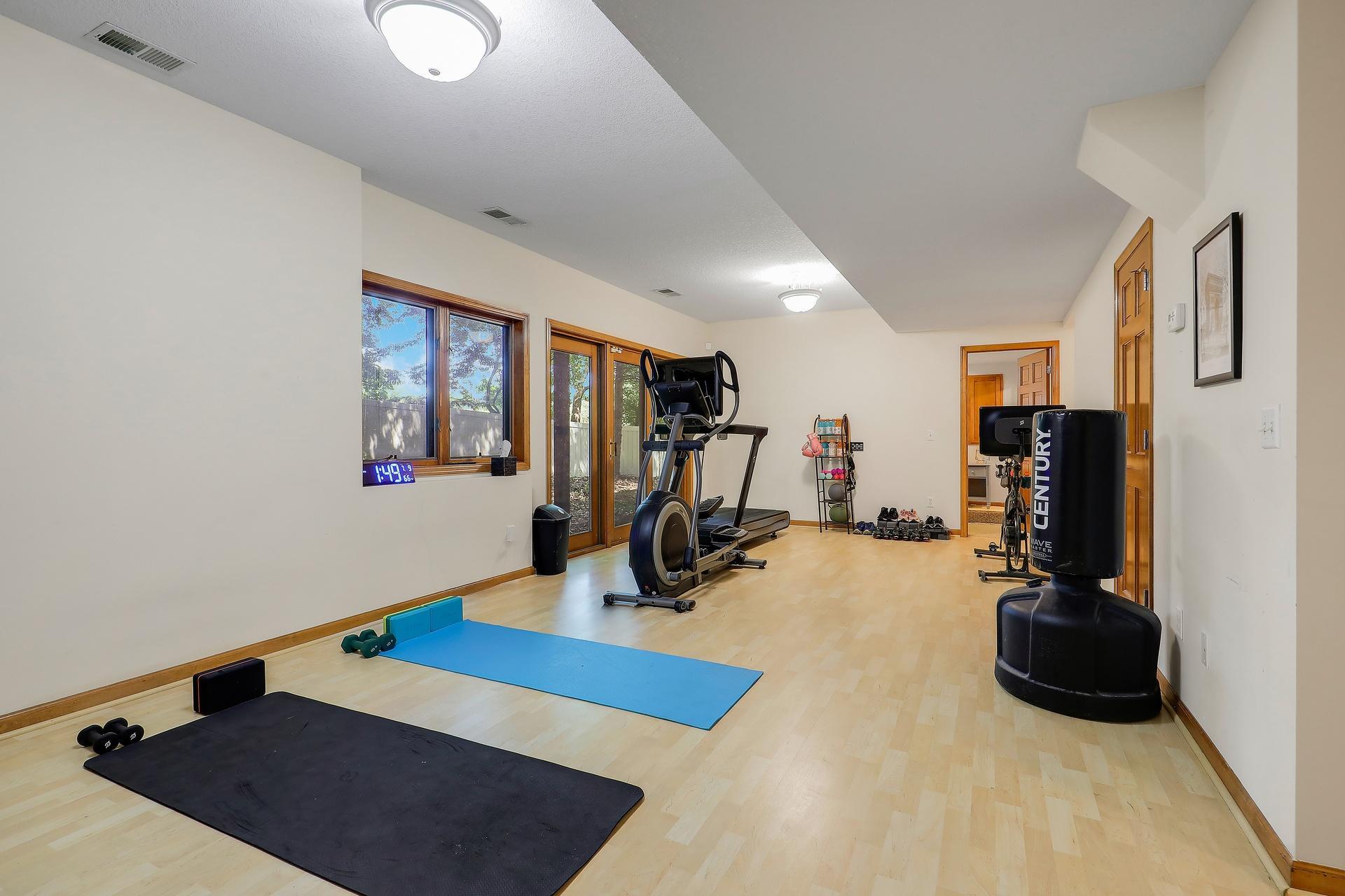 View of Residential at 5900 Vernon Avenue, Edina MN 55436, Edina (4 of 39) - Mike Wilen | Minnesota Team Real Estate