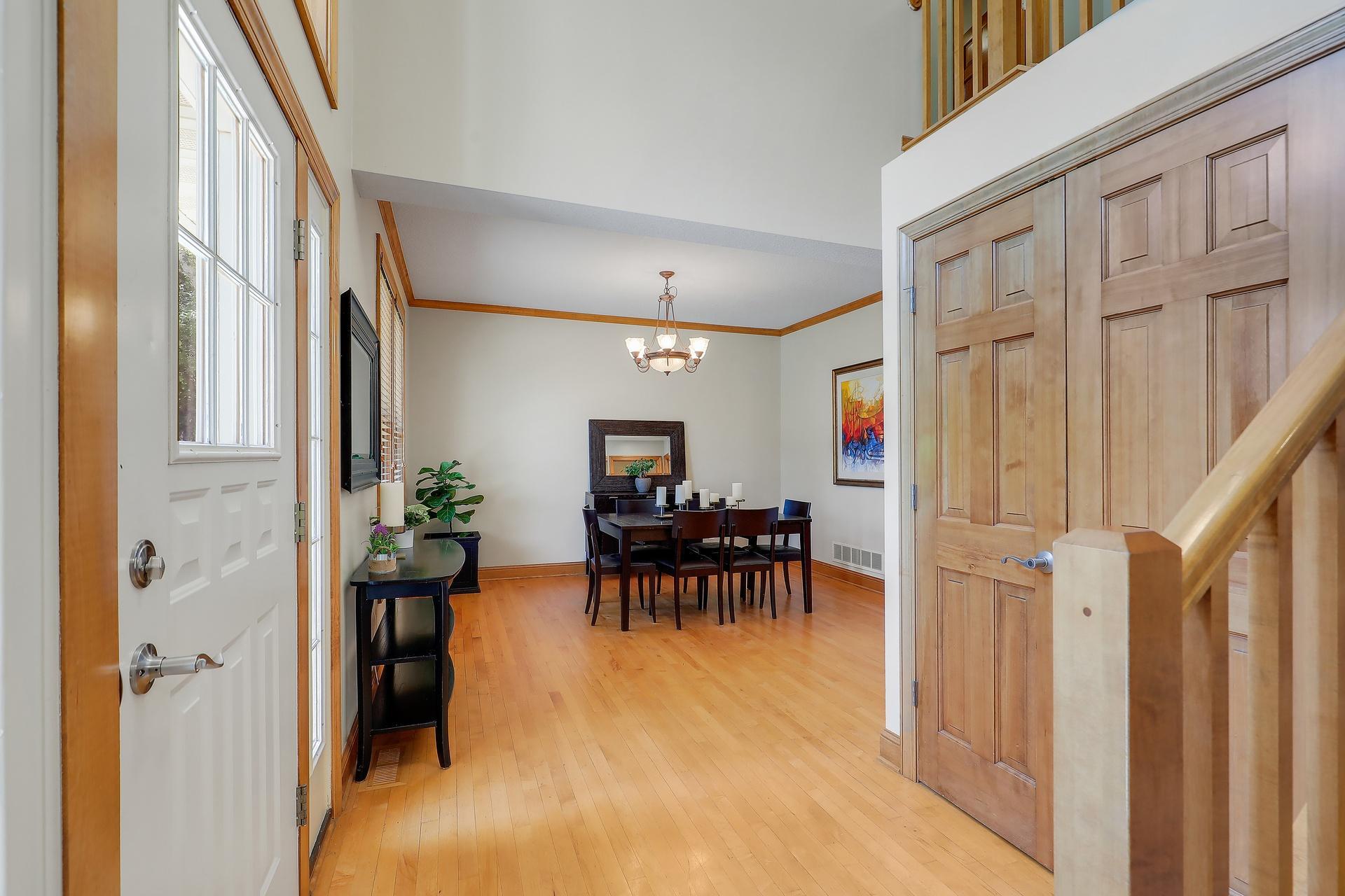 View of Residential at 5900 Vernon Avenue, Edina MN 55436, Edina (17 of 39) - Mike Wilen | Minnesota Team Real Estate