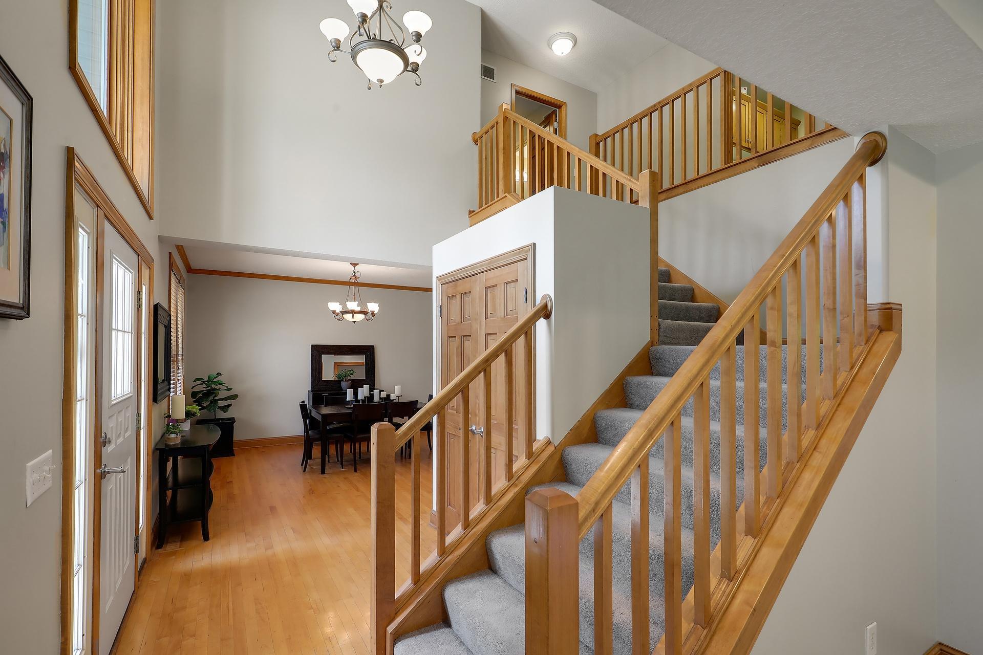 View of Residential at 5900 Vernon Avenue, Edina MN 55436, Edina (10 of 39) - Mike Wilen | Minnesota Team Real Estate