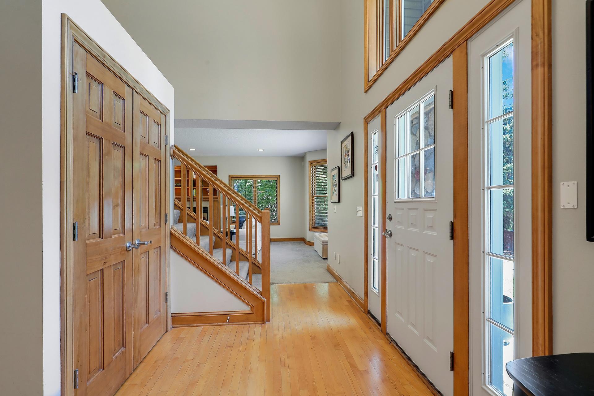 View of Residential at 5900 Vernon Avenue, Edina MN 55436, Edina (9 of 39) - Mike Wilen | Minnesota Team Real Estate