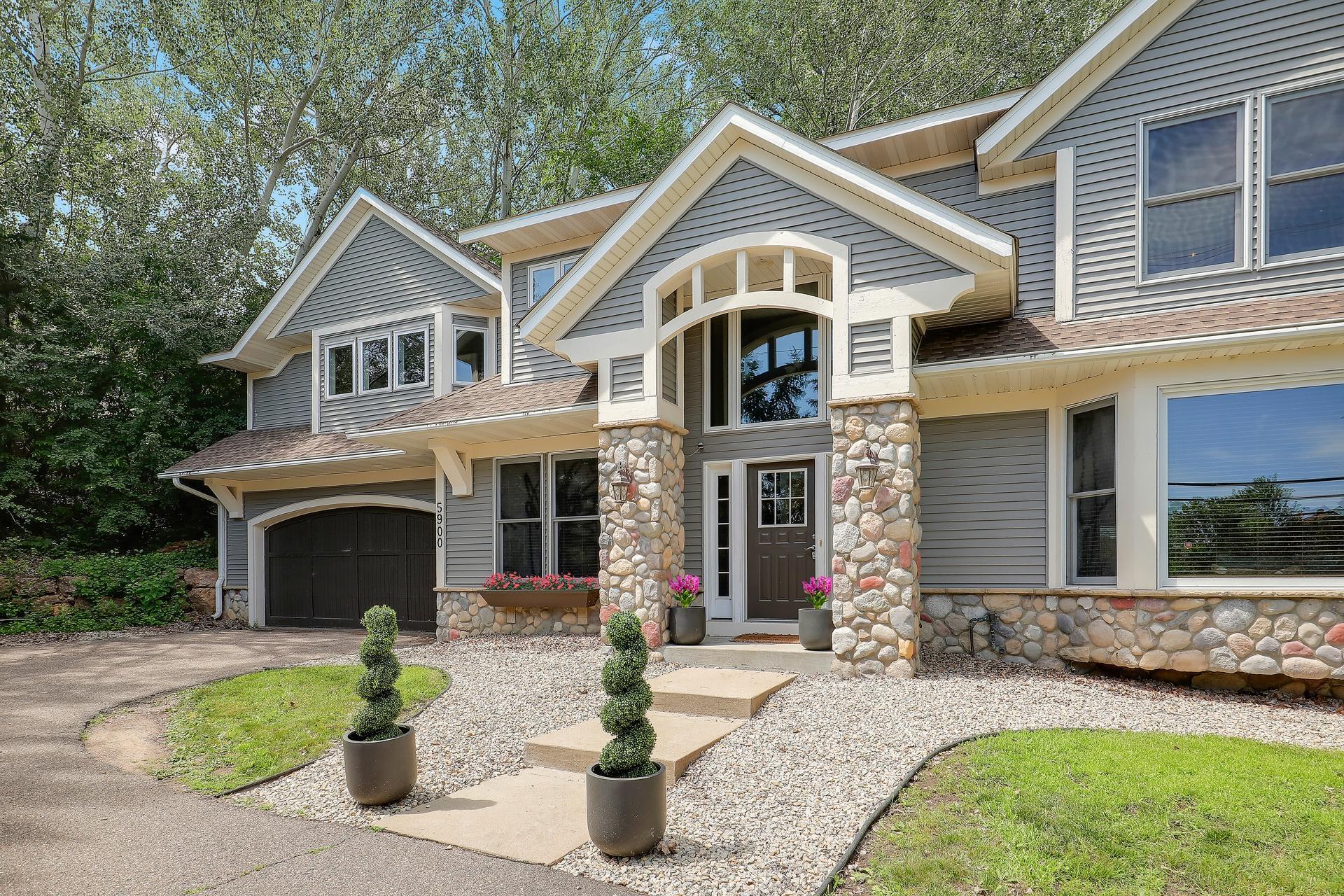 View of Residential at 5900 Vernon Avenue, Edina MN 55436, Edina (7 of 39) - Mike Wilen | Minnesota Team Real Estate