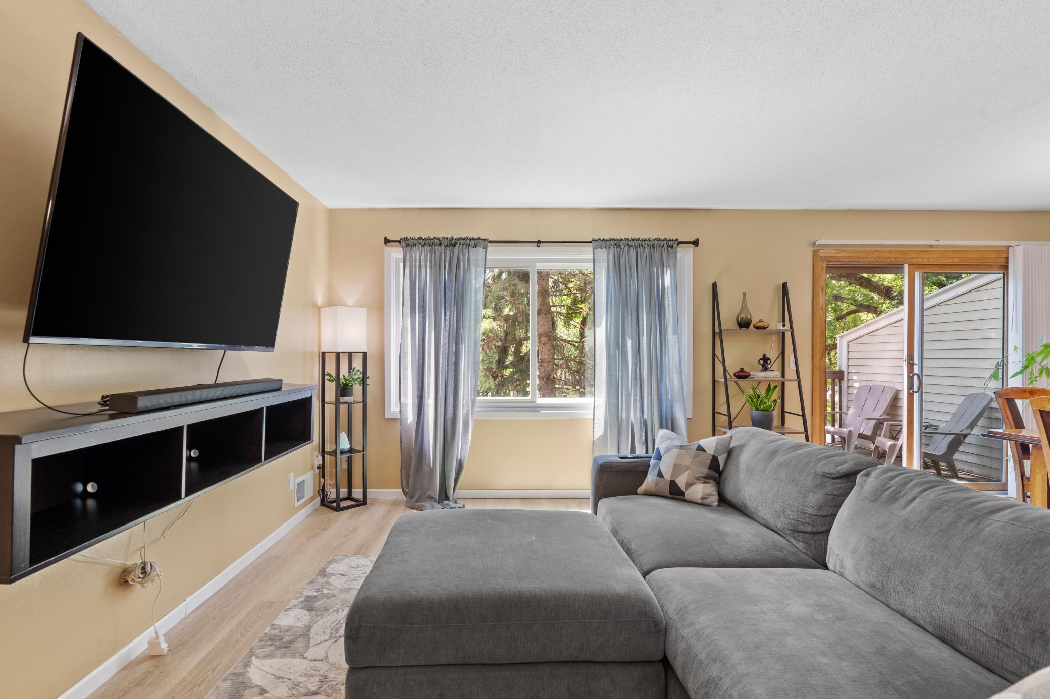 View of Residential at 13906 Herald Way, Apple Valley MN 55124, Apple Valley (7 of 28) - Mike Wilen | Minnesota Team Real Estate