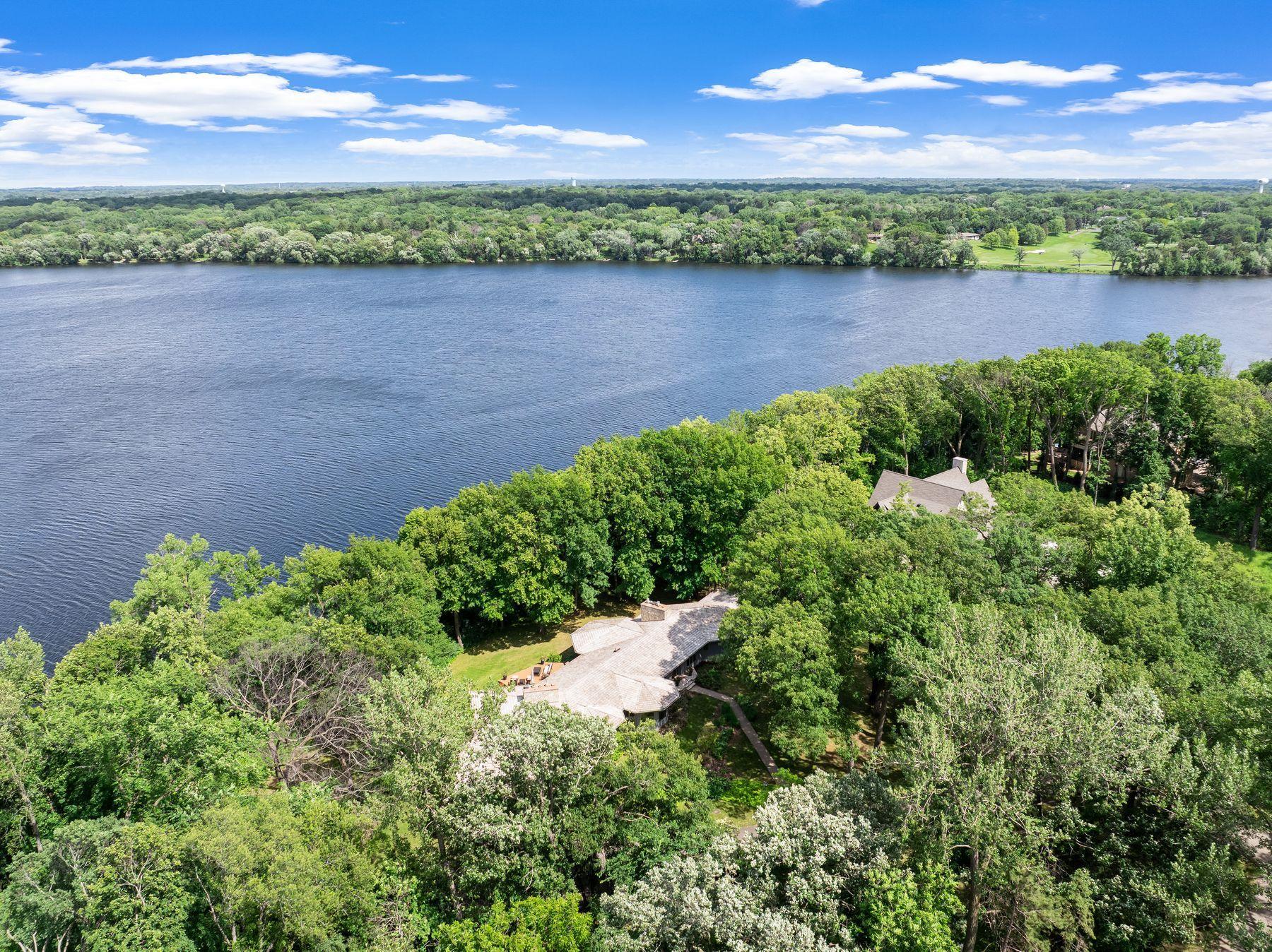 View of Residential at 22 Evergreen Road, North Oaks MN 55127, North Oaks (11 of 73) - Mike Wilen | Minnesota Team Real Estate