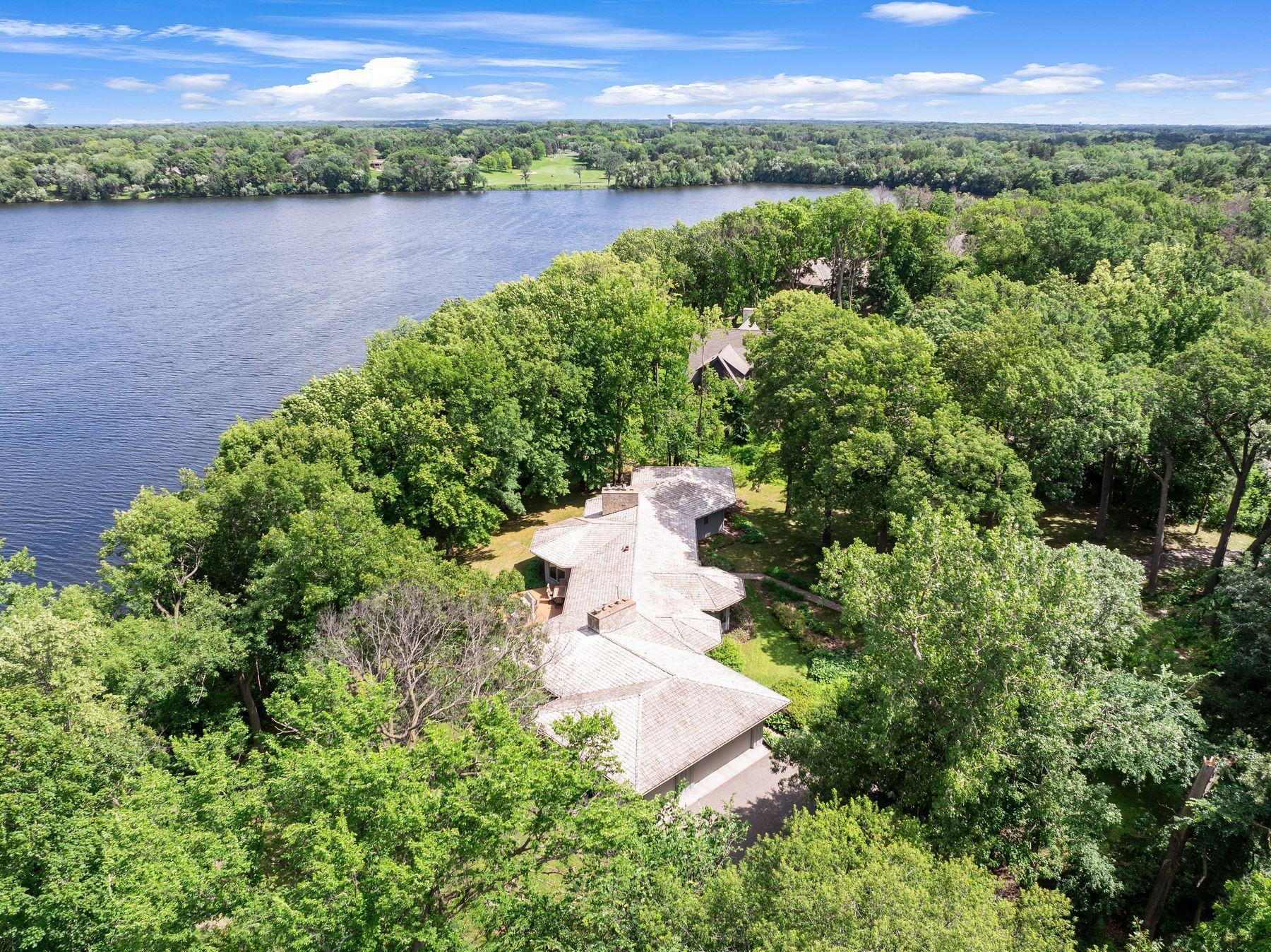 View of Residential at 22 Evergreen Road, North Oaks MN 55127, North Oaks (8 of 73) - Mike Wilen | Minnesota Team Real Estate