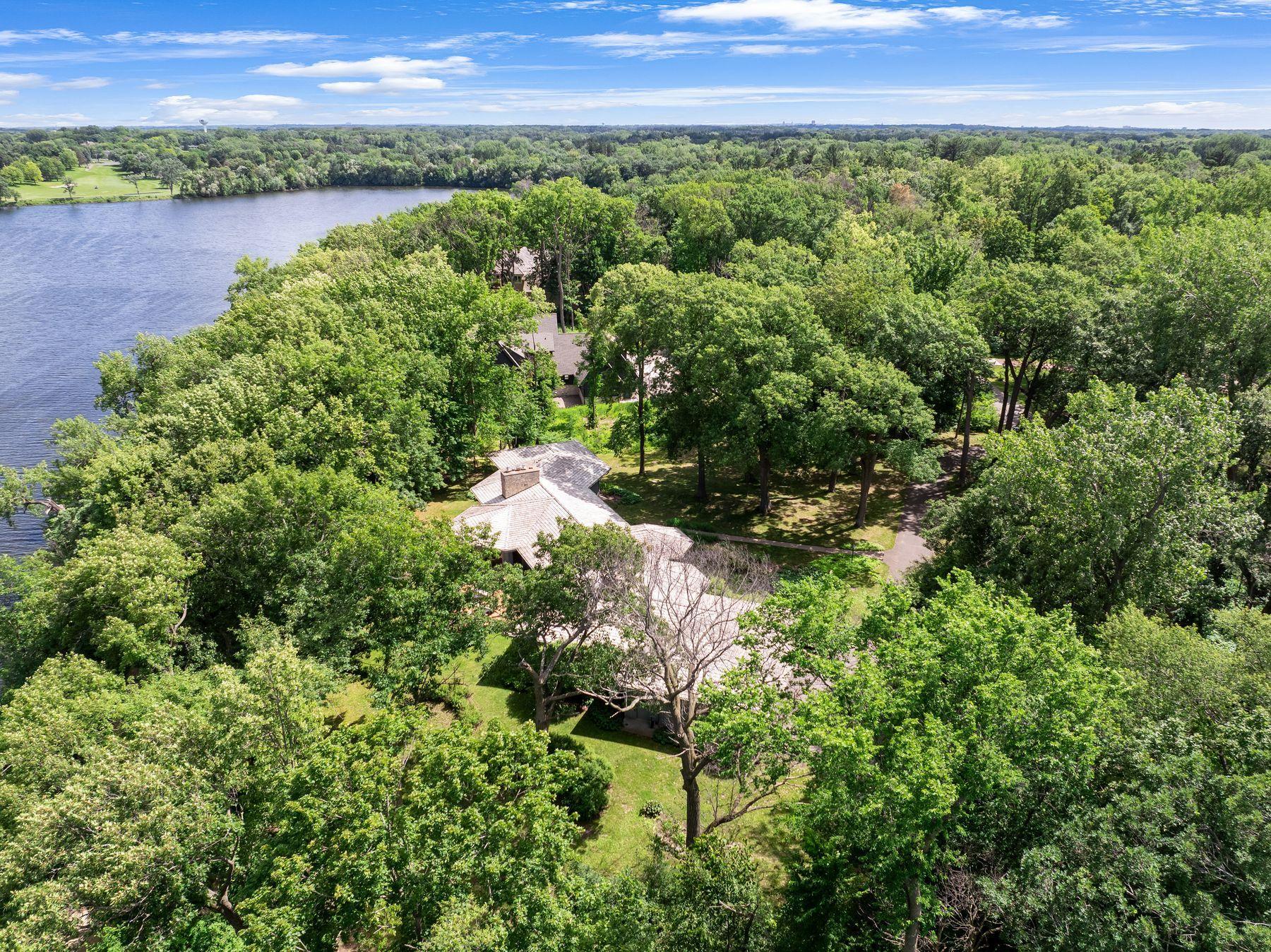 View of Residential at 22 Evergreen Road, North Oaks MN 55127, North Oaks (7 of 73) - Mike Wilen | Minnesota Team Real Estate