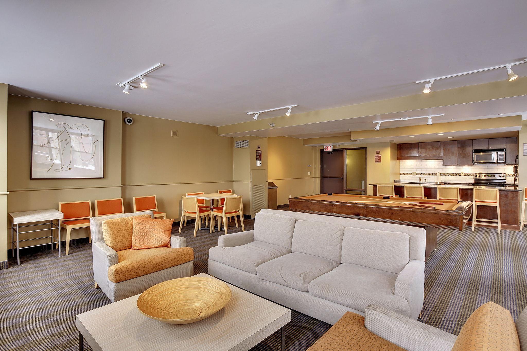 View of Residential at 401 1st Street #321, Minneapolis MN 55401, Minneapolis (53 of 67) - Mike Wilen | Minnesota Team Real Estate
