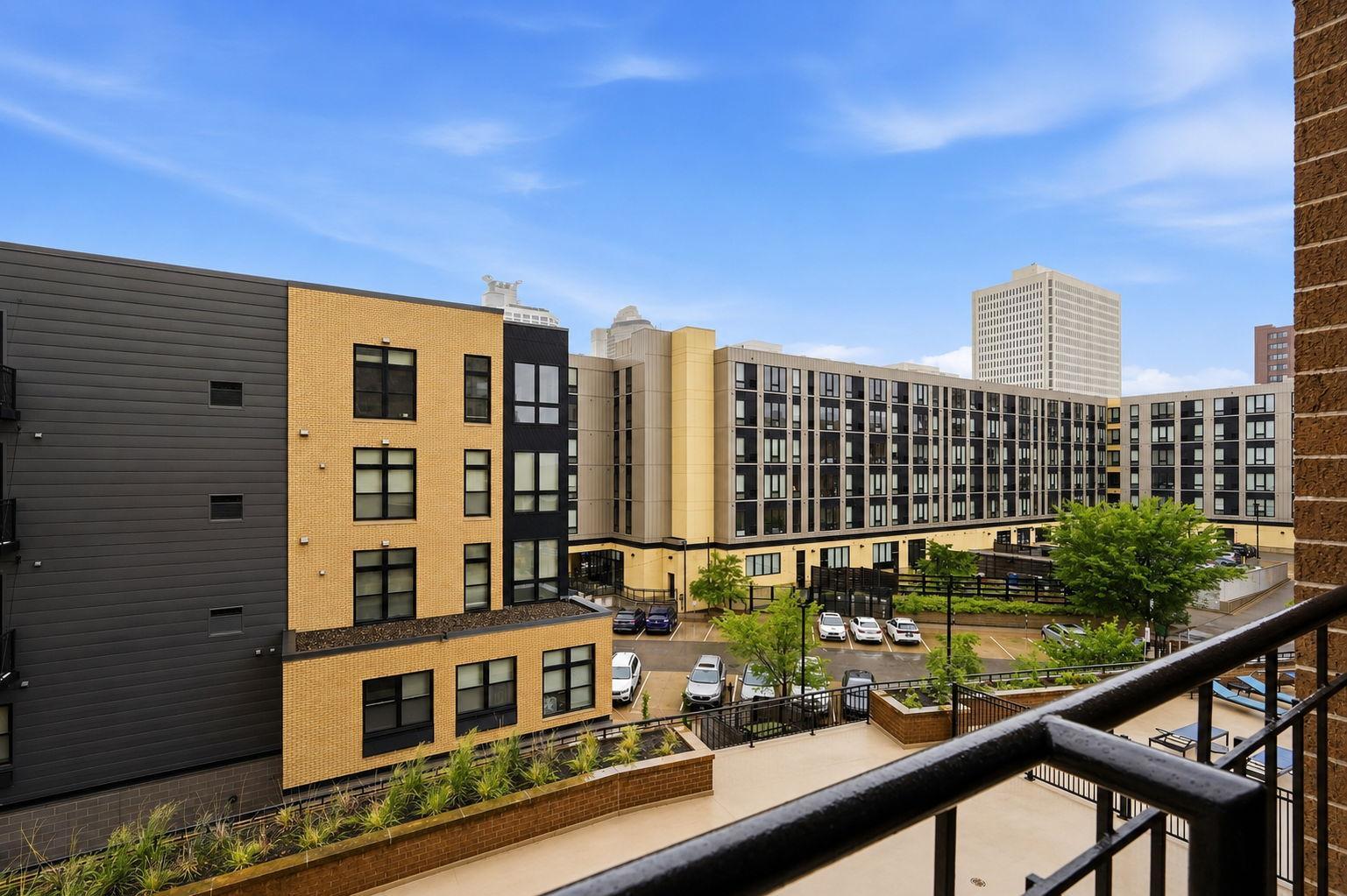View of Residential at 401 1st Street #321, Minneapolis MN 55401, Minneapolis (26 of 67) - Mike Wilen | Minnesota Team Real Estate