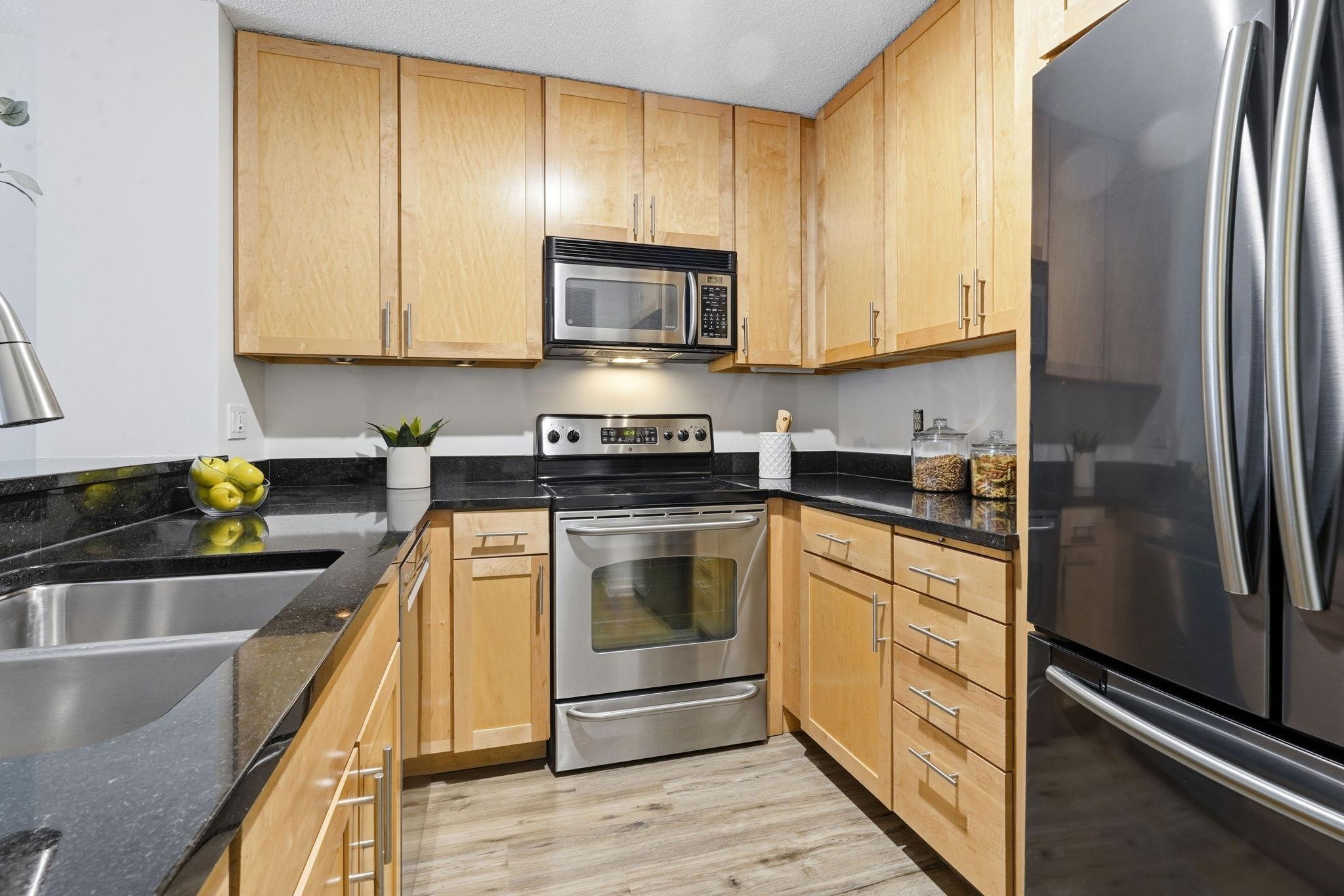 View of Residential at 401 1st Street #321, Minneapolis MN 55401, Minneapolis (5 of 67) - Mike Wilen | Minnesota Team Real Estate