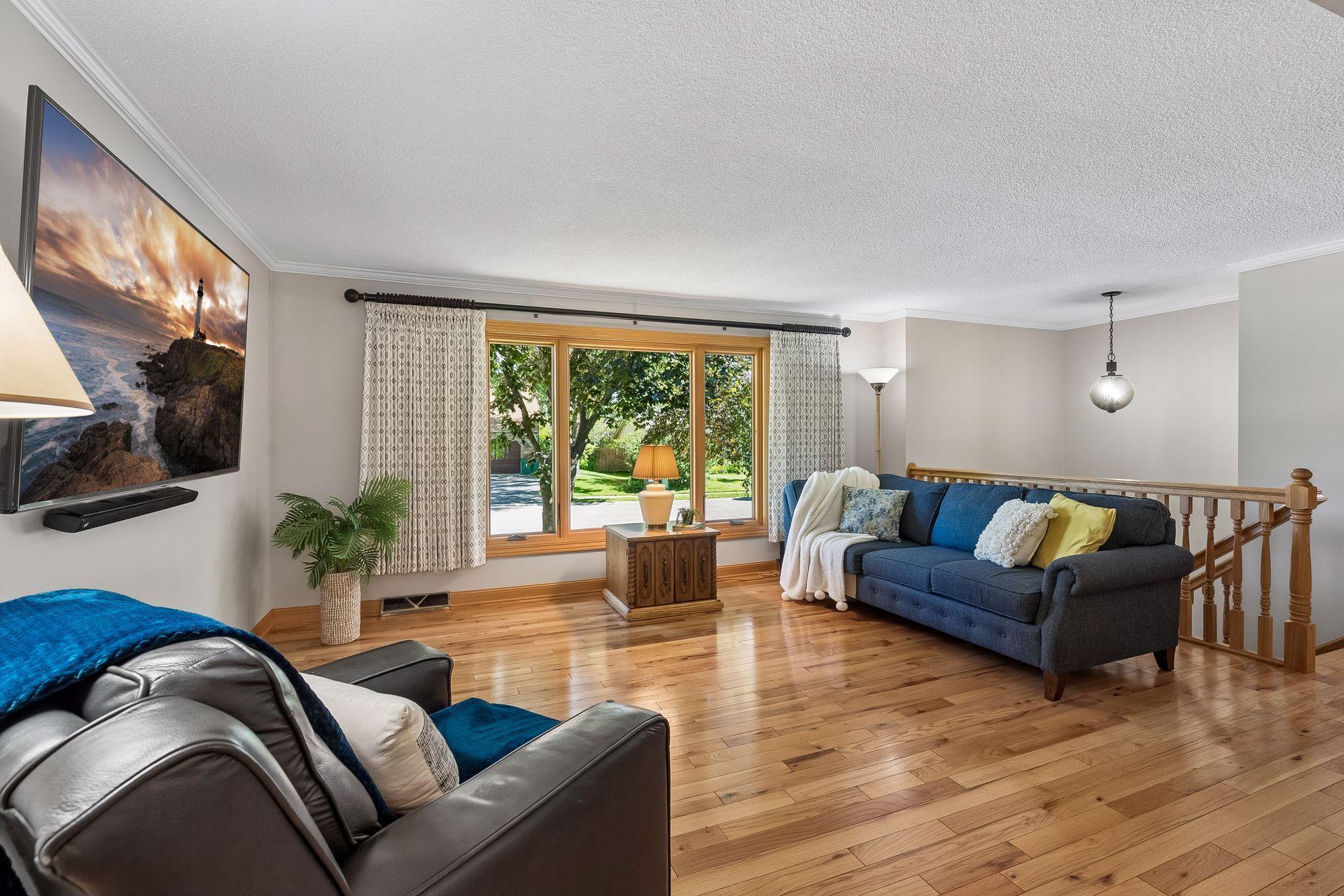 View of Residential at 13881 Holyoke Lane, Apple Valley MN 55124, Apple Valley (6 of 28) - Mike Wilen | Minnesota Team Real Estate