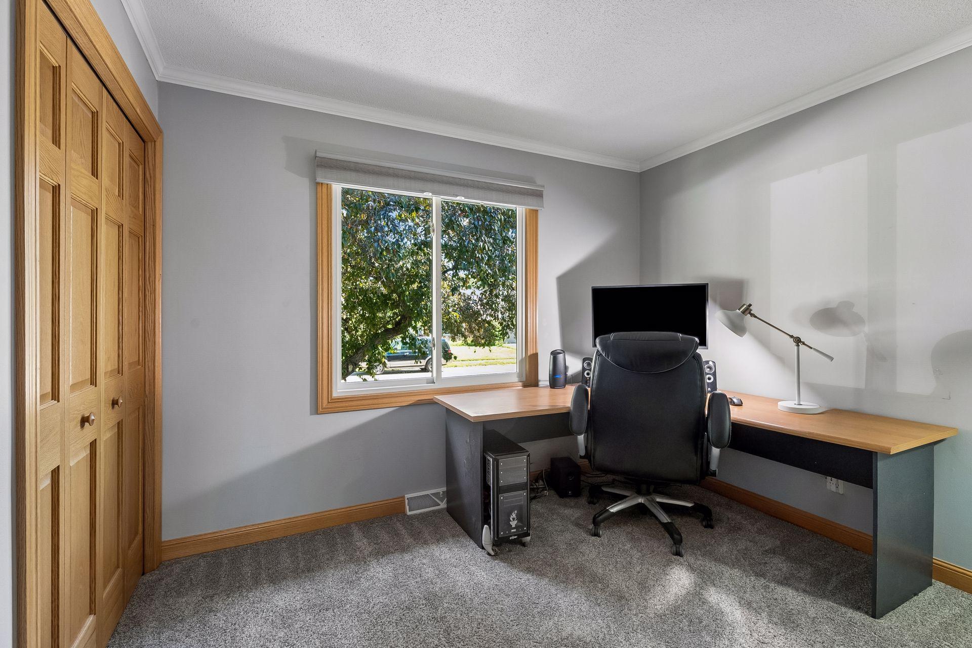 View of Residential at 13881 Holyoke Lane, Apple Valley MN 55124, Apple Valley (13 of 28) - Mike Wilen | Minnesota Team Real Estate