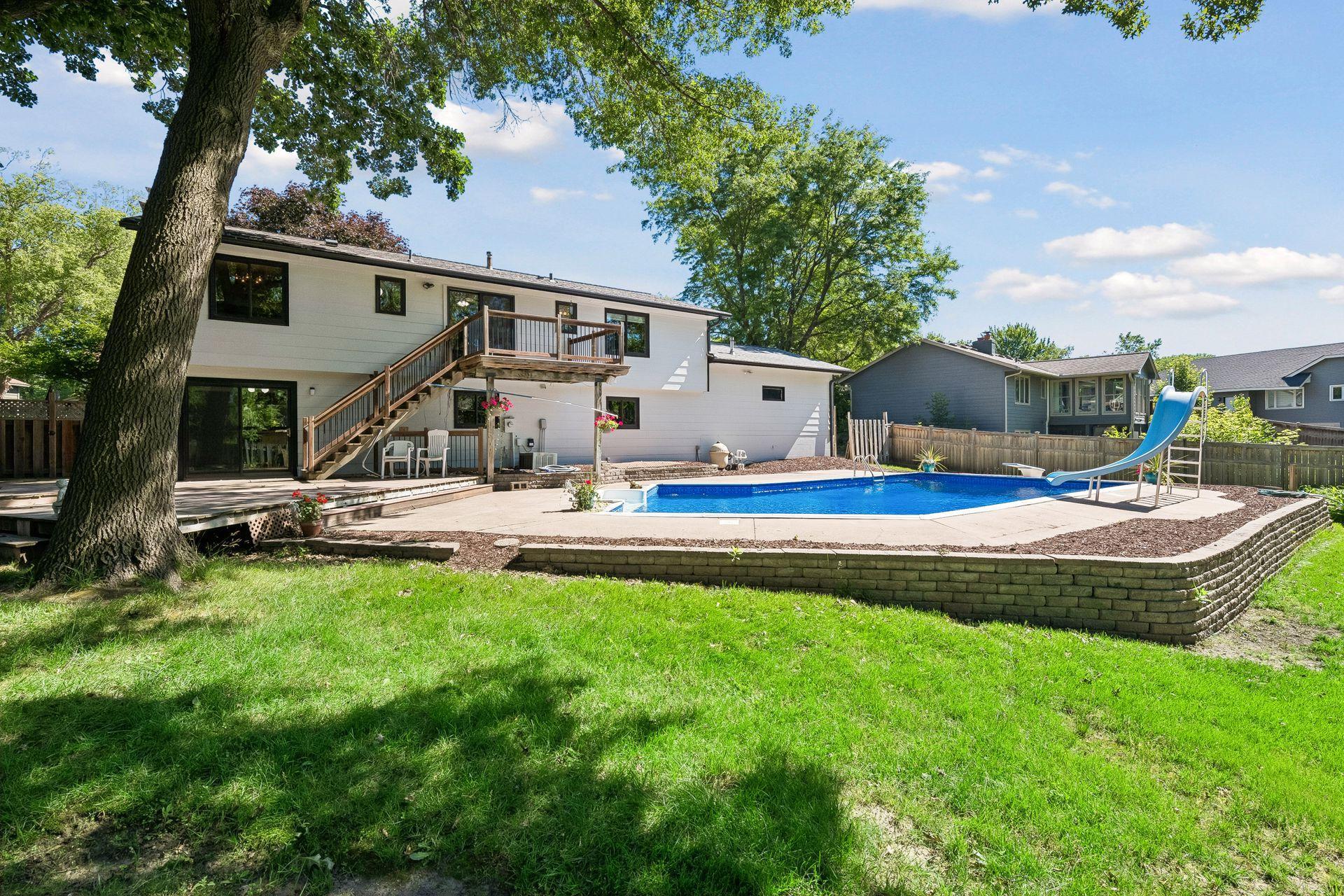 View of Residential at 13881 Holyoke Lane, Apple Valley MN 55124, Apple Valley (26 of 28) - Mike Wilen | Minnesota Team Real Estate
