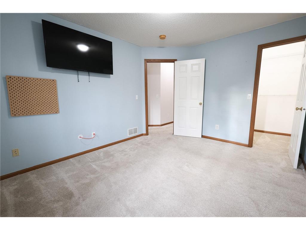 View of Residential at 1727 Riverwood Drive #62, Burnsville MN 55337, Burnsville (14 of 17) - Mike Wilen | Minnesota Team Real Estate