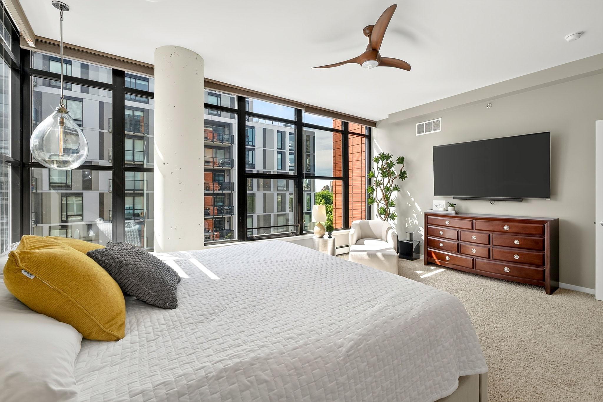 View of Residential at 215 10th Avenue #514, Minneapolis MN 55415, Minneapolis (23 of 59) - Mike Wilen | Minnesota Team Real Estate