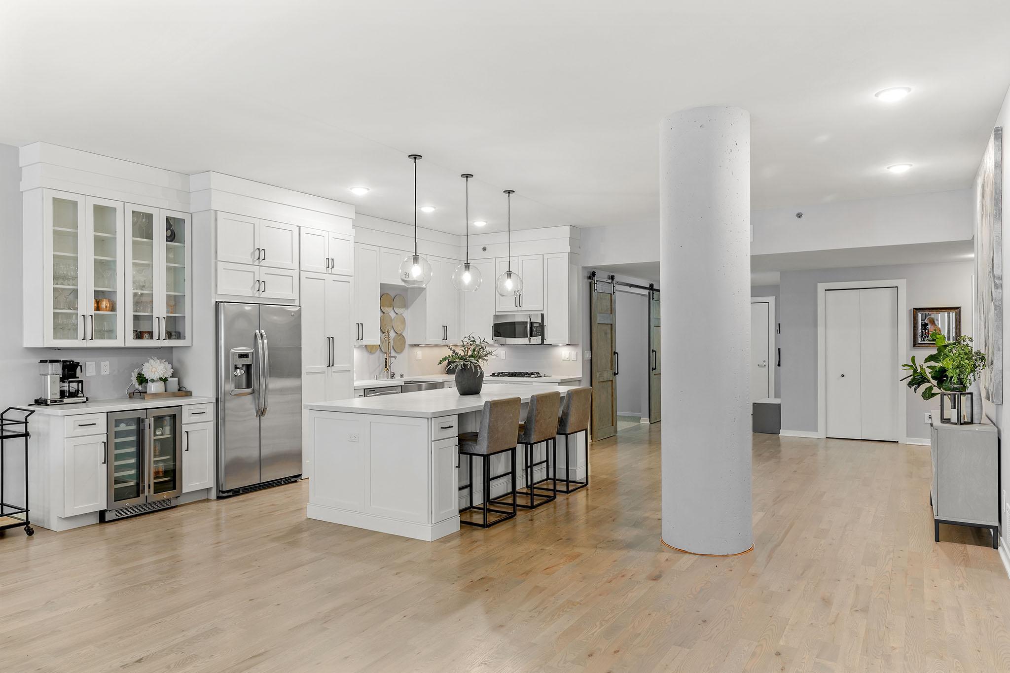 View of Residential at 215 10th Avenue #514, Minneapolis MN 55415, Minneapolis (7 of 59) - Mike Wilen | Minnesota Team Real Estate