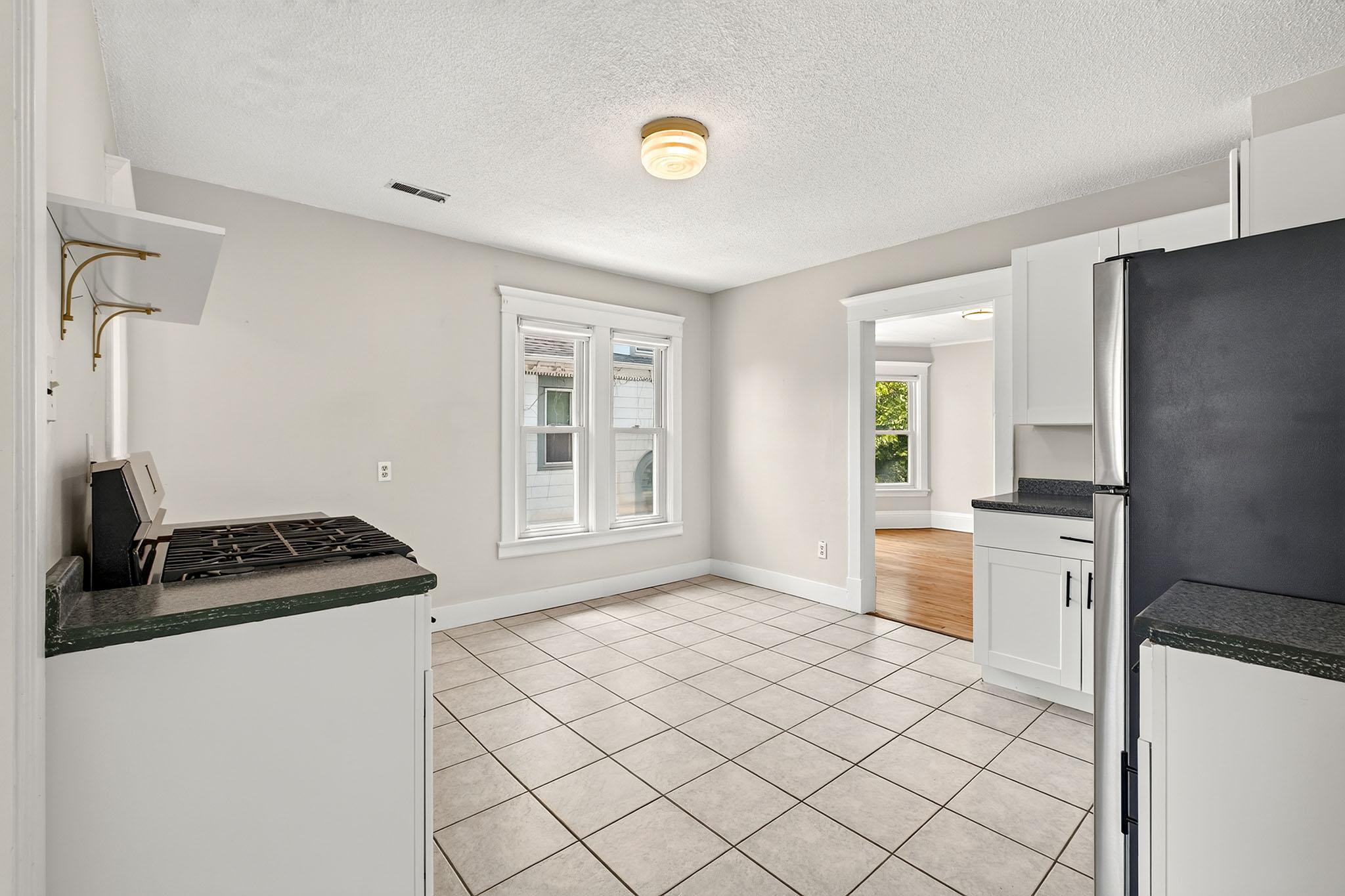 View of Residential Income at 1539 Washington Street, Minneapolis MN 55413, Minneapolis (13 of 26) - Mike Wilen | Minnesota Team Real Estate