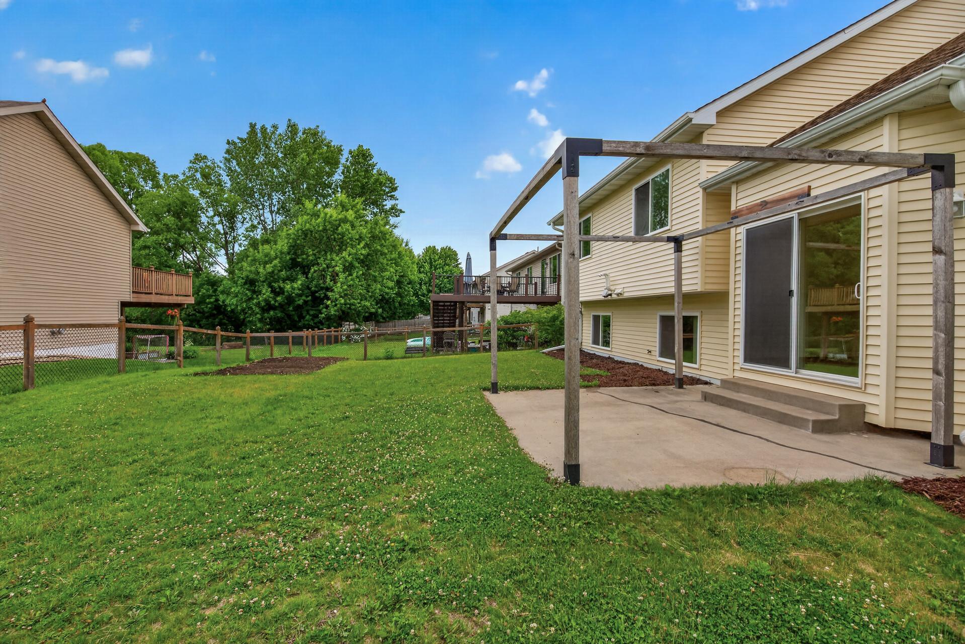 View of Residential at 320 12th Street, Farmington MN 55024, Farmington (25 of 31) - Mike Wilen | Minnesota Team Real Estate