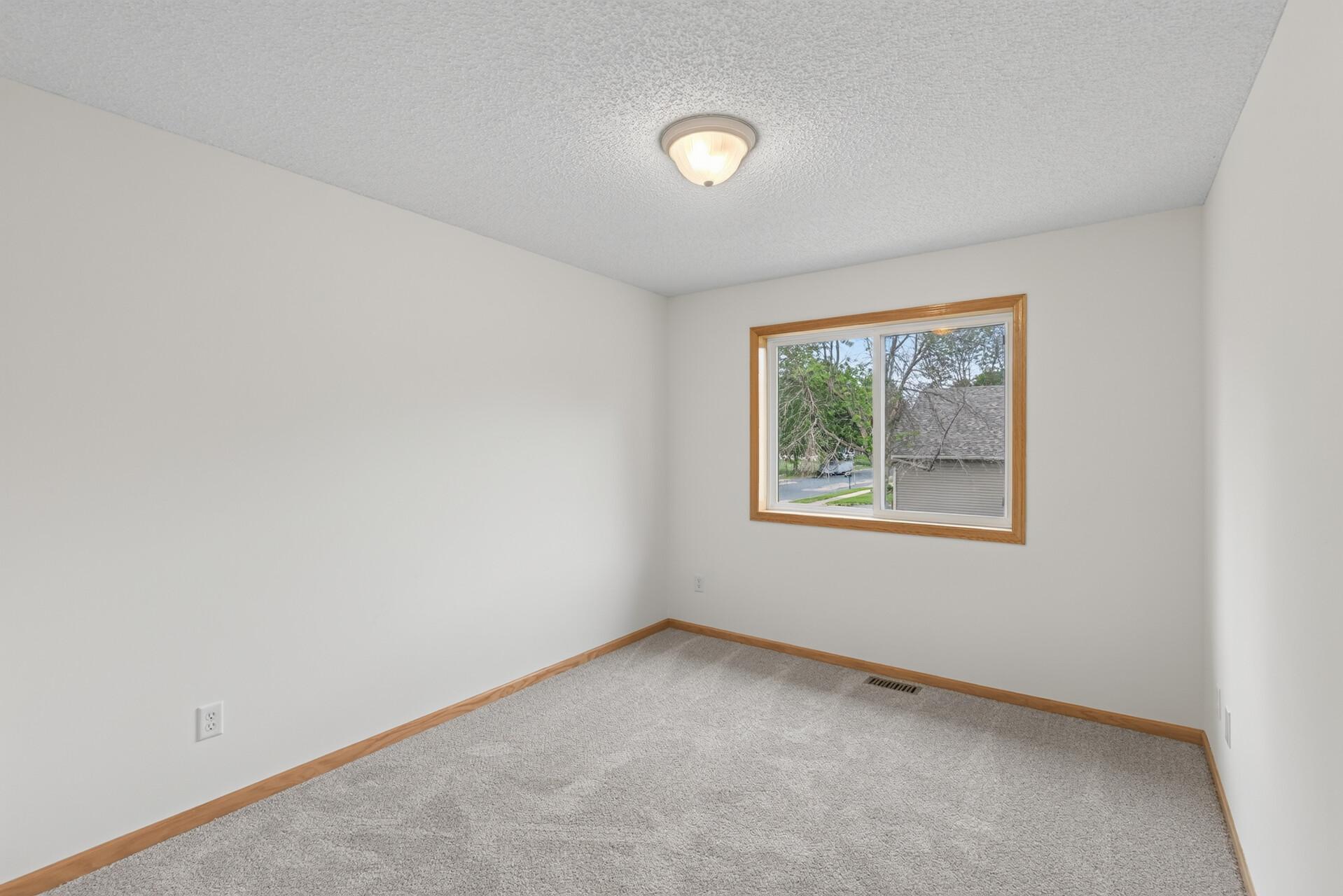 View of Residential at 320 12th Street, Farmington MN 55024, Farmington (15 of 31) - Mike Wilen | Minnesota Team Real Estate