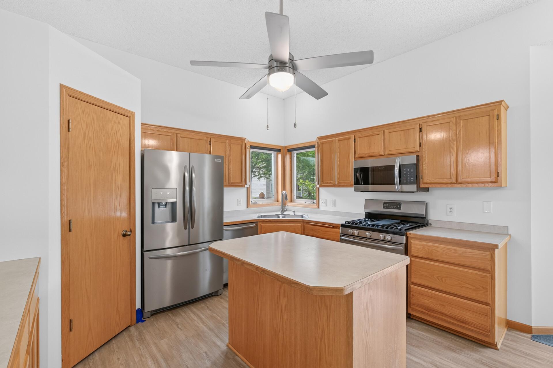 View of Residential at 320 12th Street, Farmington MN 55024, Farmington (9 of 31) - Mike Wilen | Minnesota Team Real Estate