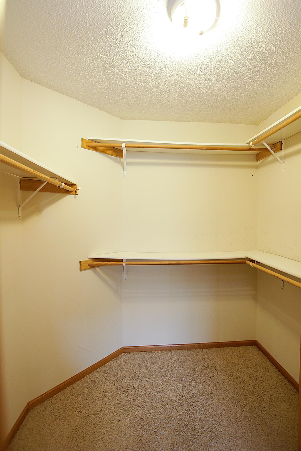 View of Residential at 820 Greensview Court, Hutchinson MN 55350, Hutchinson (17 of 28) - Mike Wilen | Minnesota Team Real Estate