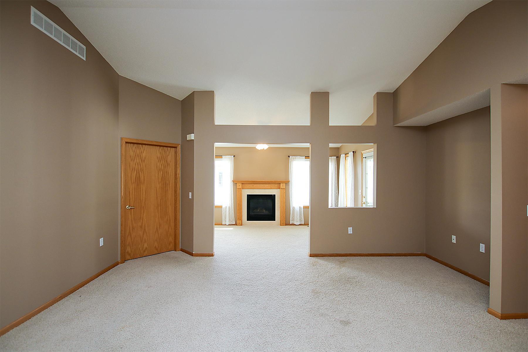View of Residential at 820 Greensview Court, Hutchinson MN 55350, Hutchinson (3 of 28) - Mike Wilen | Minnesota Team Real Estate