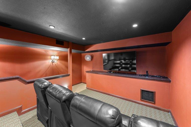 View of Residential at 14708 Woodhaven Road, Minnetonka MN 55345, Minnetonka (71 of 91) - Mike Wilen | Minnesota Team Real Estate