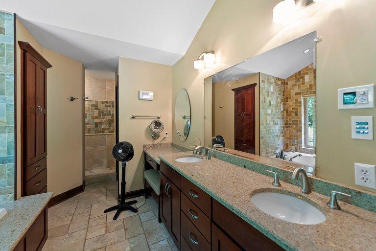 View of Residential at 14708 Woodhaven Road, Minnetonka MN 55345, Minnetonka (49 of 91) - Mike Wilen | Minnesota Team Real Estate