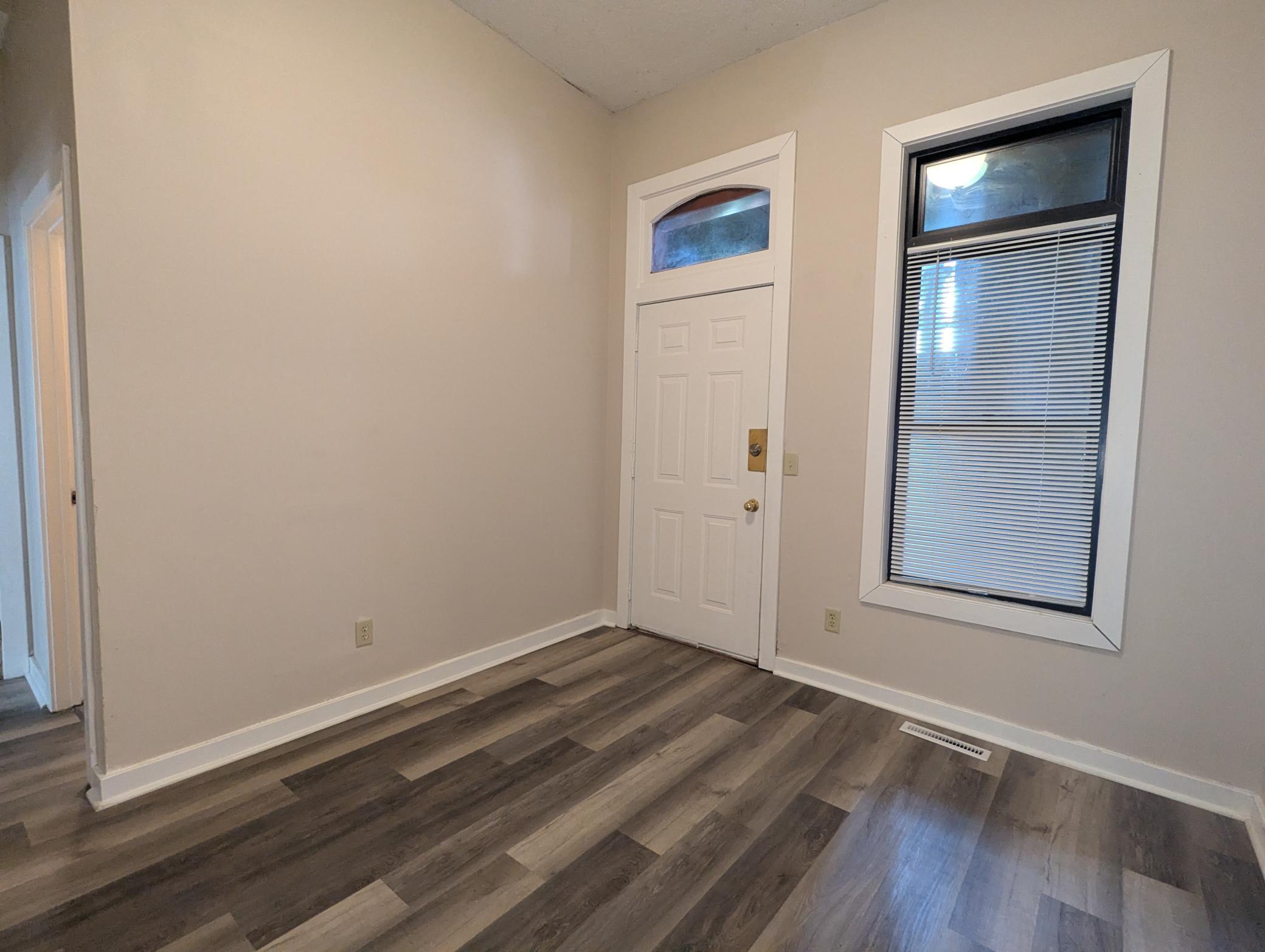 View of Residential Income at 2106 Elliot Avenue, Minneapolis MN 55404, Minneapolis (16 of 67) - Mike Wilen | Minnesota Team Real Estate