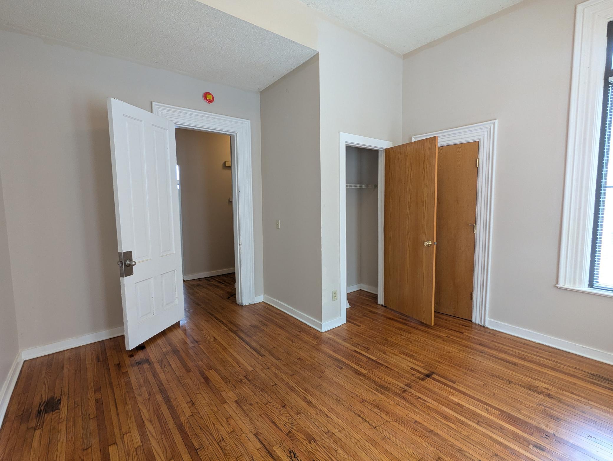 View of Residential Income at 2106 Elliot Avenue, Minneapolis MN 55404, Minneapolis (13 of 67) - Mike Wilen | Minnesota Team Real Estate
