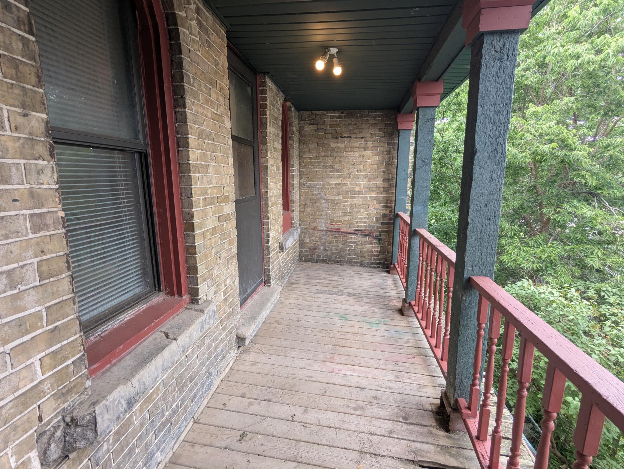 View of Residential Income at 2106 Elliot Avenue, Minneapolis MN 55404, Minneapolis (20 of 67) - Mike Wilen | Minnesota Team Real Estate