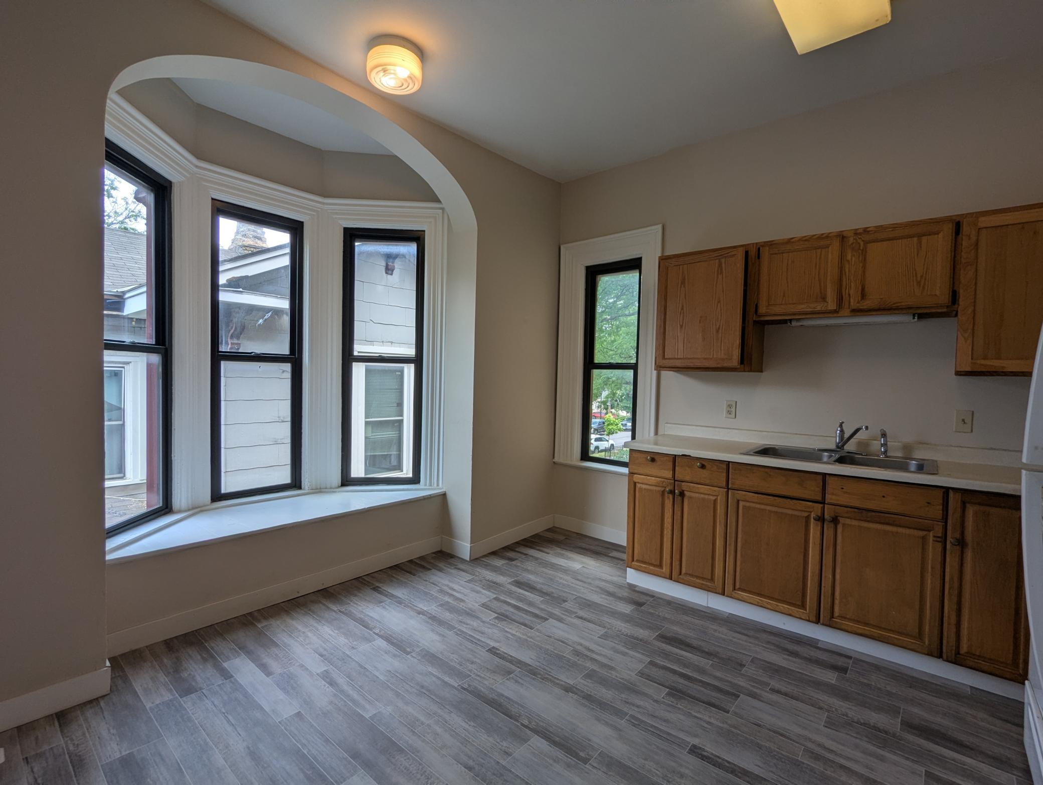 View of Residential Income at 2106 Elliot Avenue, Minneapolis MN 55404, Minneapolis (23 of 67) - Mike Wilen | Minnesota Team Real Estate