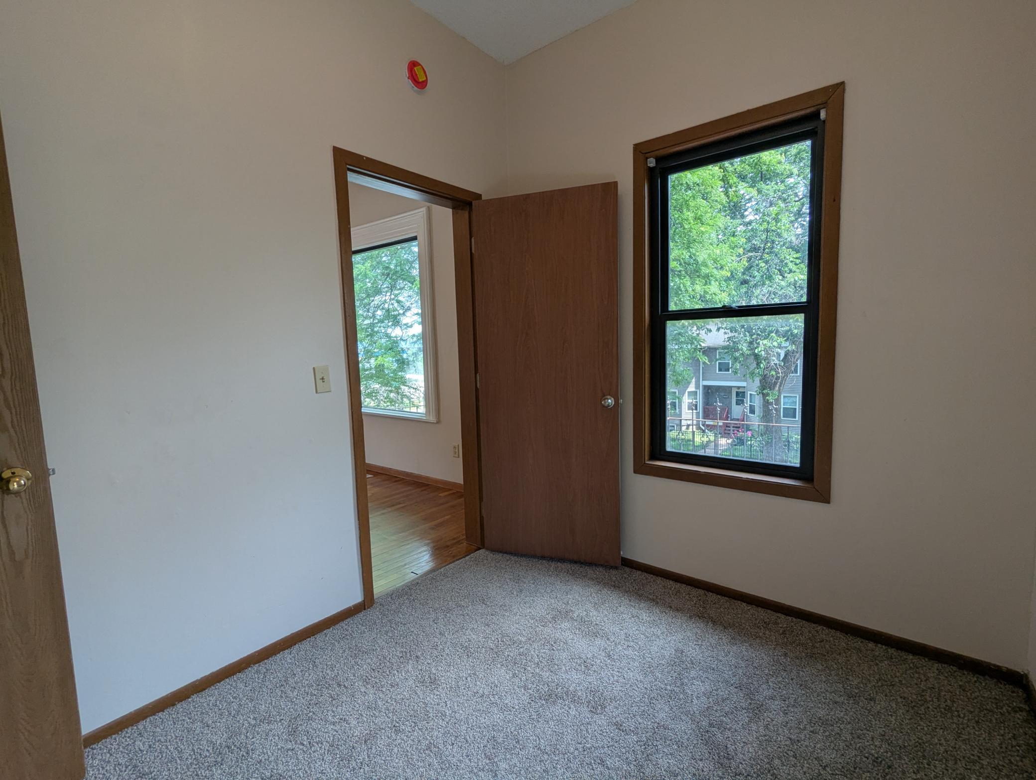 View of Residential Income at 2106 Elliot Avenue, Minneapolis MN 55404, Minneapolis (29 of 67) - Mike Wilen | Minnesota Team Real Estate