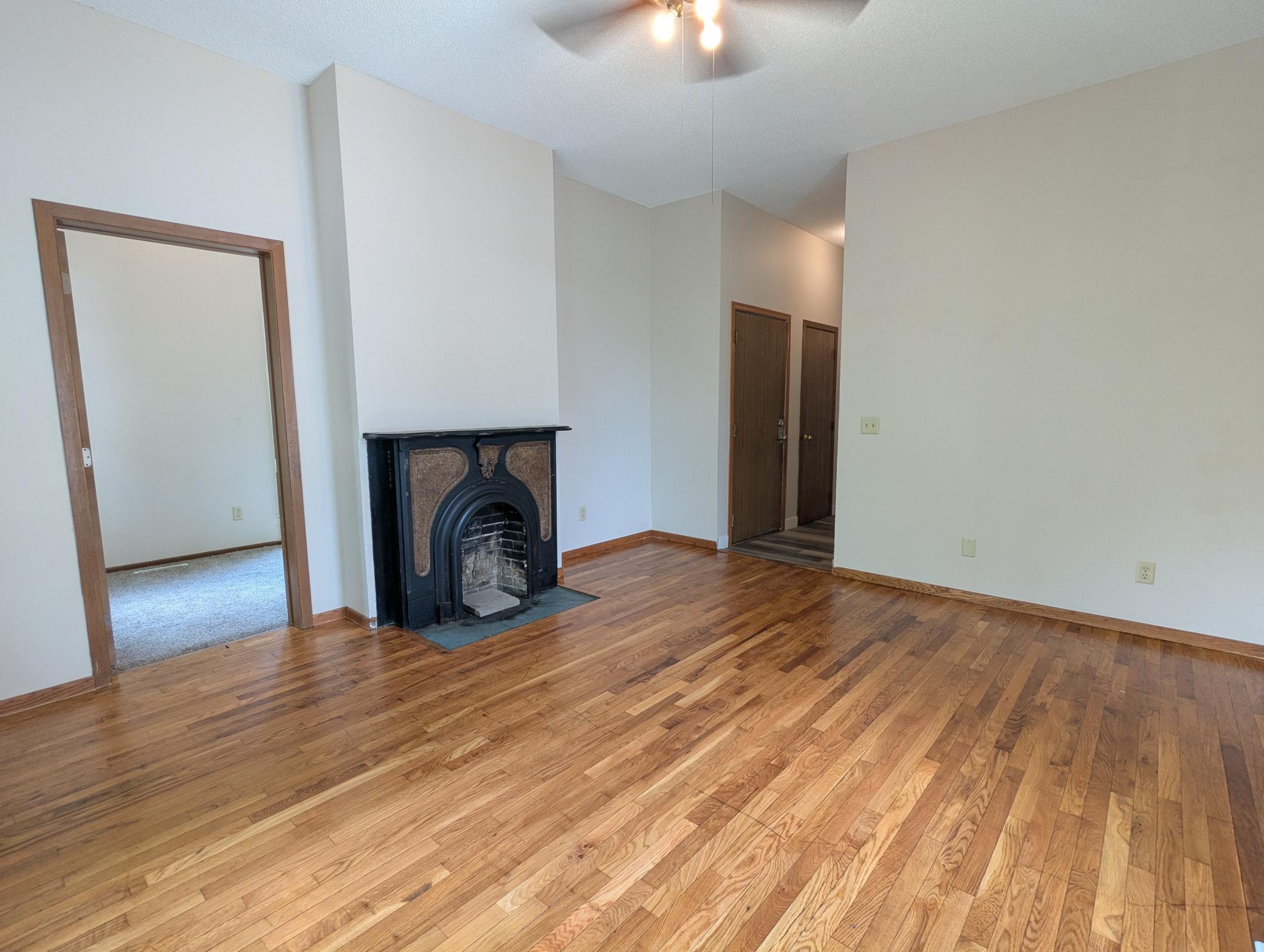 View of Residential Income at 2106 Elliot Avenue, Minneapolis MN 55404, Minneapolis (27 of 67) - Mike Wilen | Minnesota Team Real Estate
