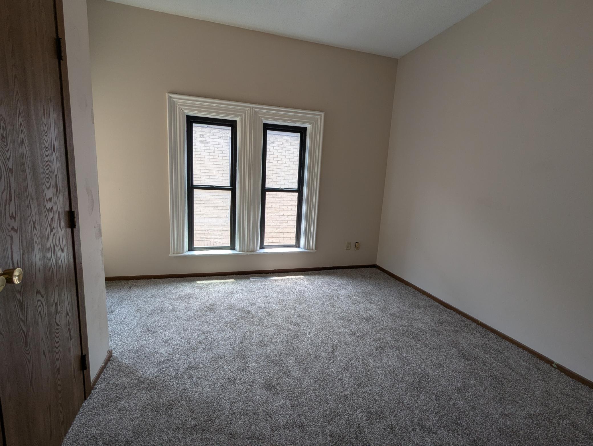 View of Residential Income at 2106 Elliot Avenue, Minneapolis MN 55404, Minneapolis (32 of 67) - Mike Wilen | Minnesota Team Real Estate