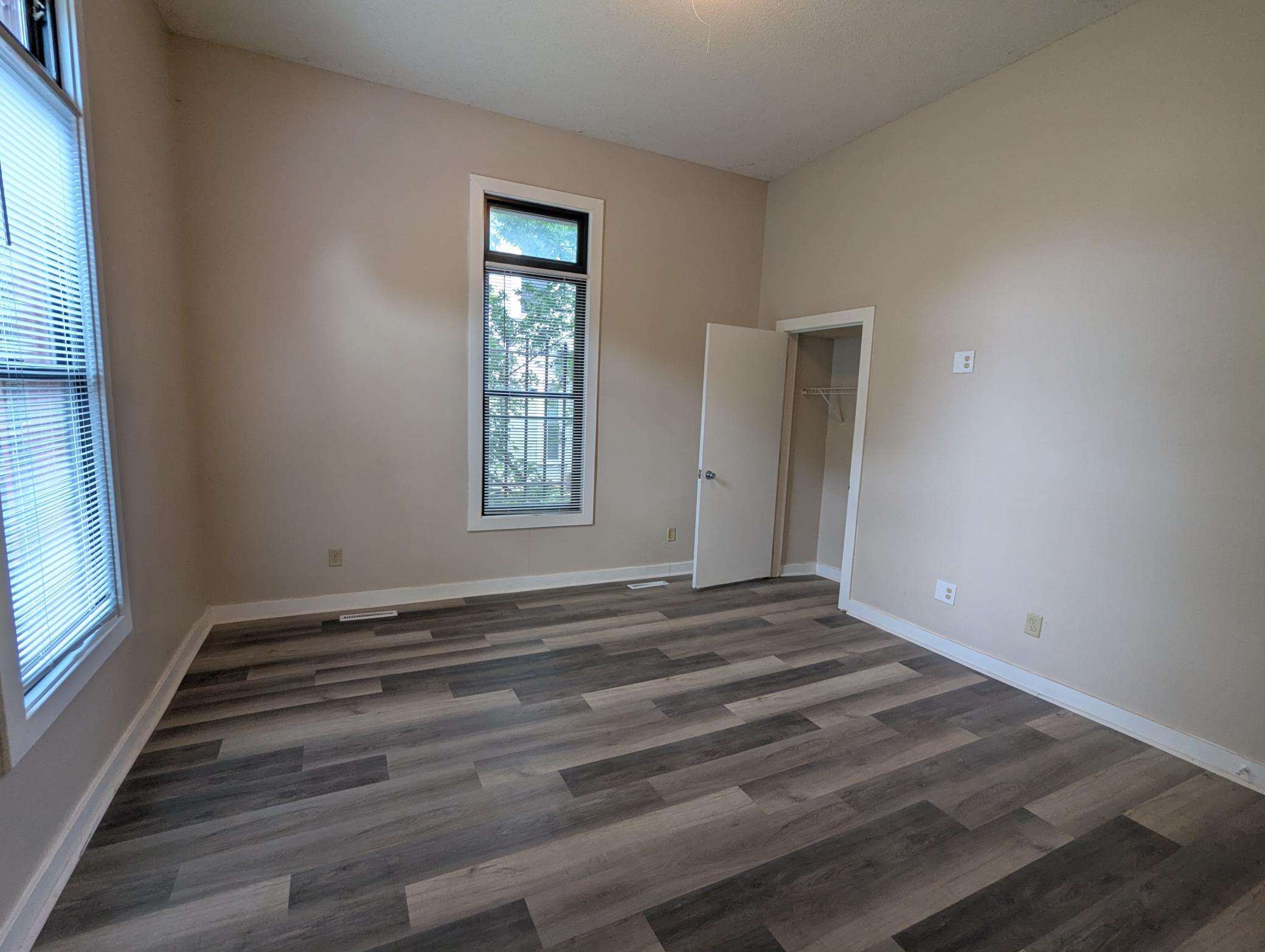 View of Residential Income at 2106 Elliot Avenue, Minneapolis MN 55404, Minneapolis (49 of 67) - Mike Wilen | Minnesota Team Real Estate