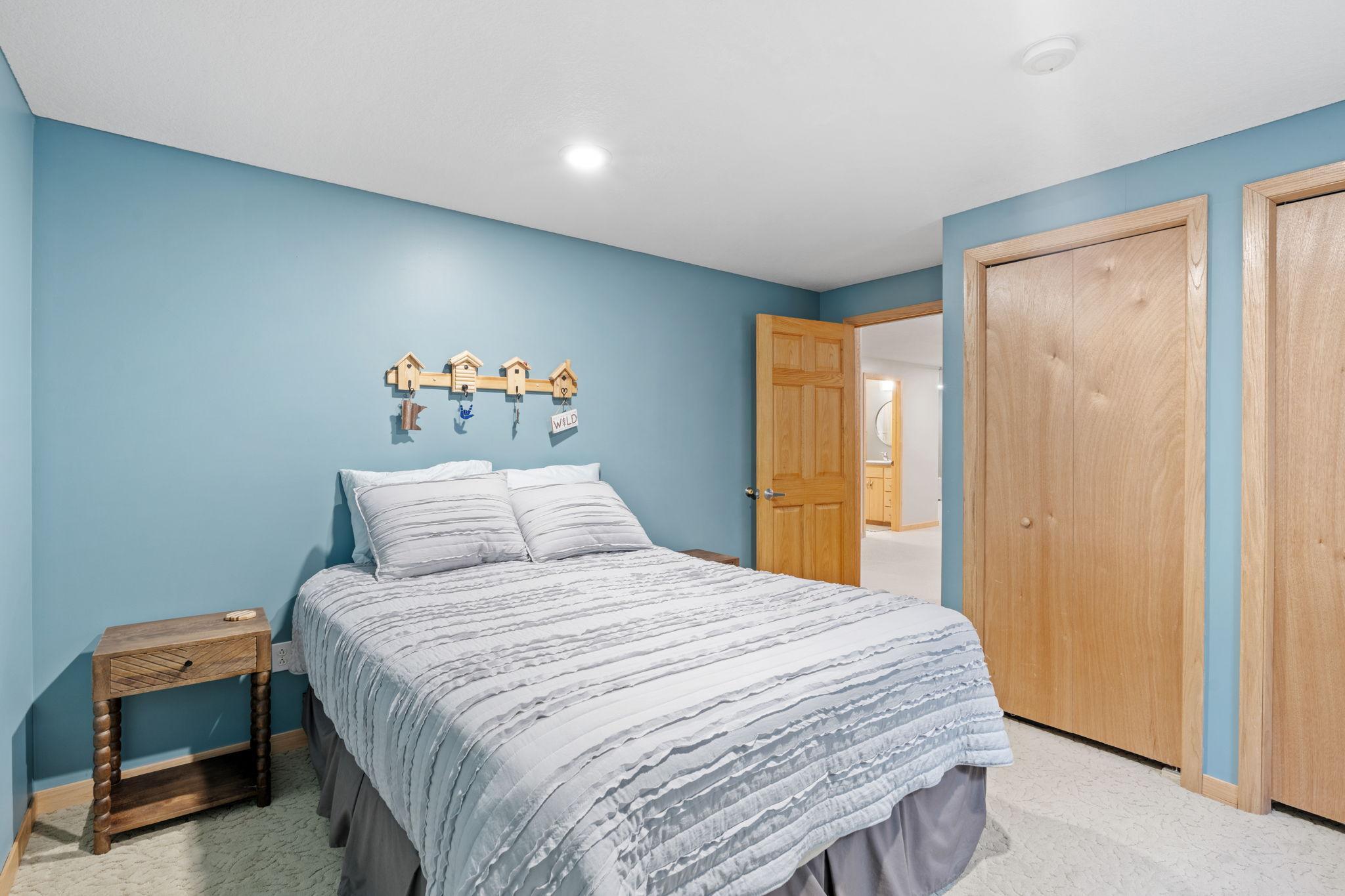 View of Residential at 4725 36th Avenue, Minneapolis MN 55406, Minneapolis (41 of 69) - Mike Wilen | Minnesota Team Real Estate