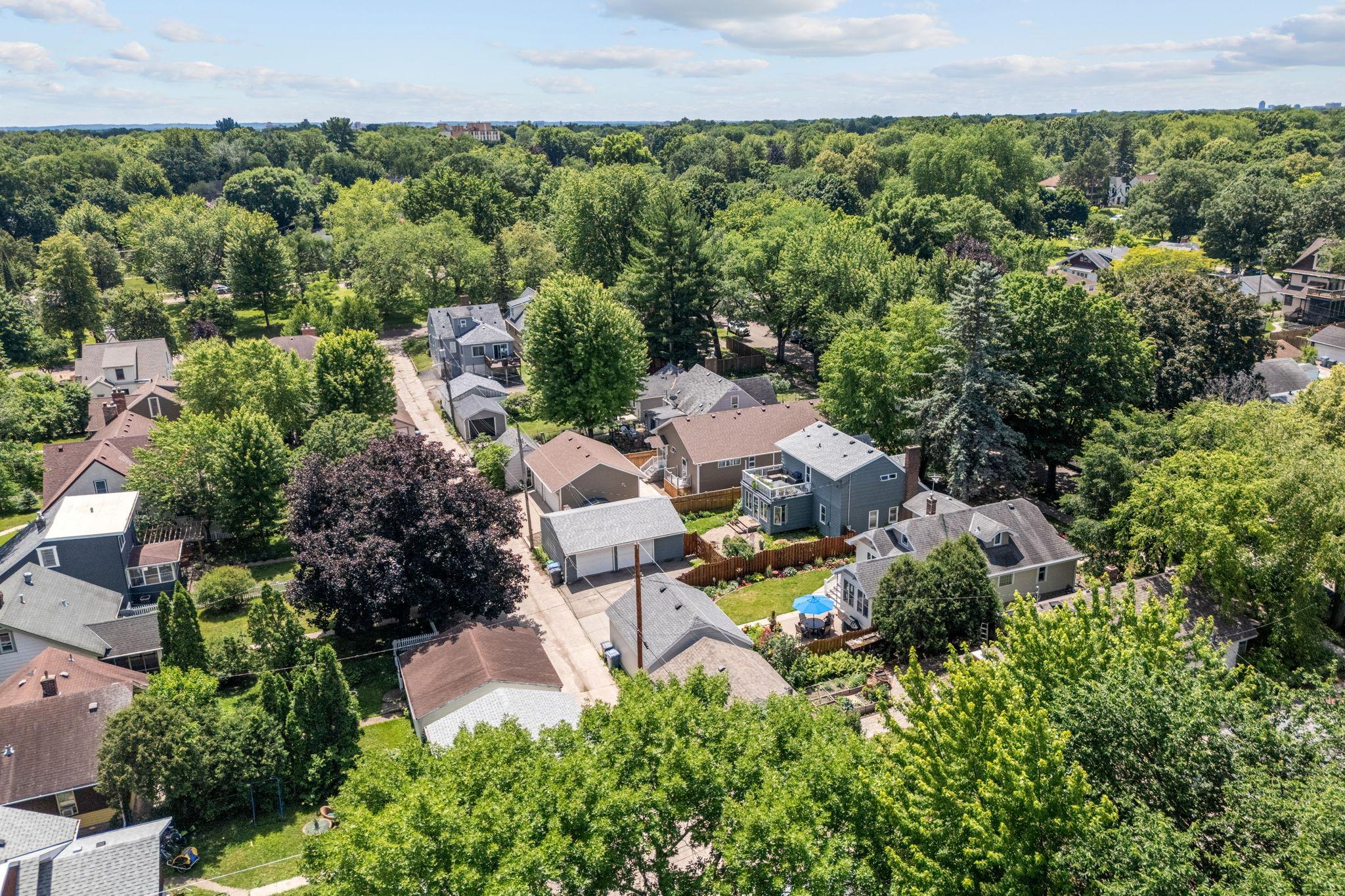 View of Residential at 4725 36th Avenue, Minneapolis MN 55406, Minneapolis (63 of 69) - Mike Wilen | Minnesota Team Real Estate