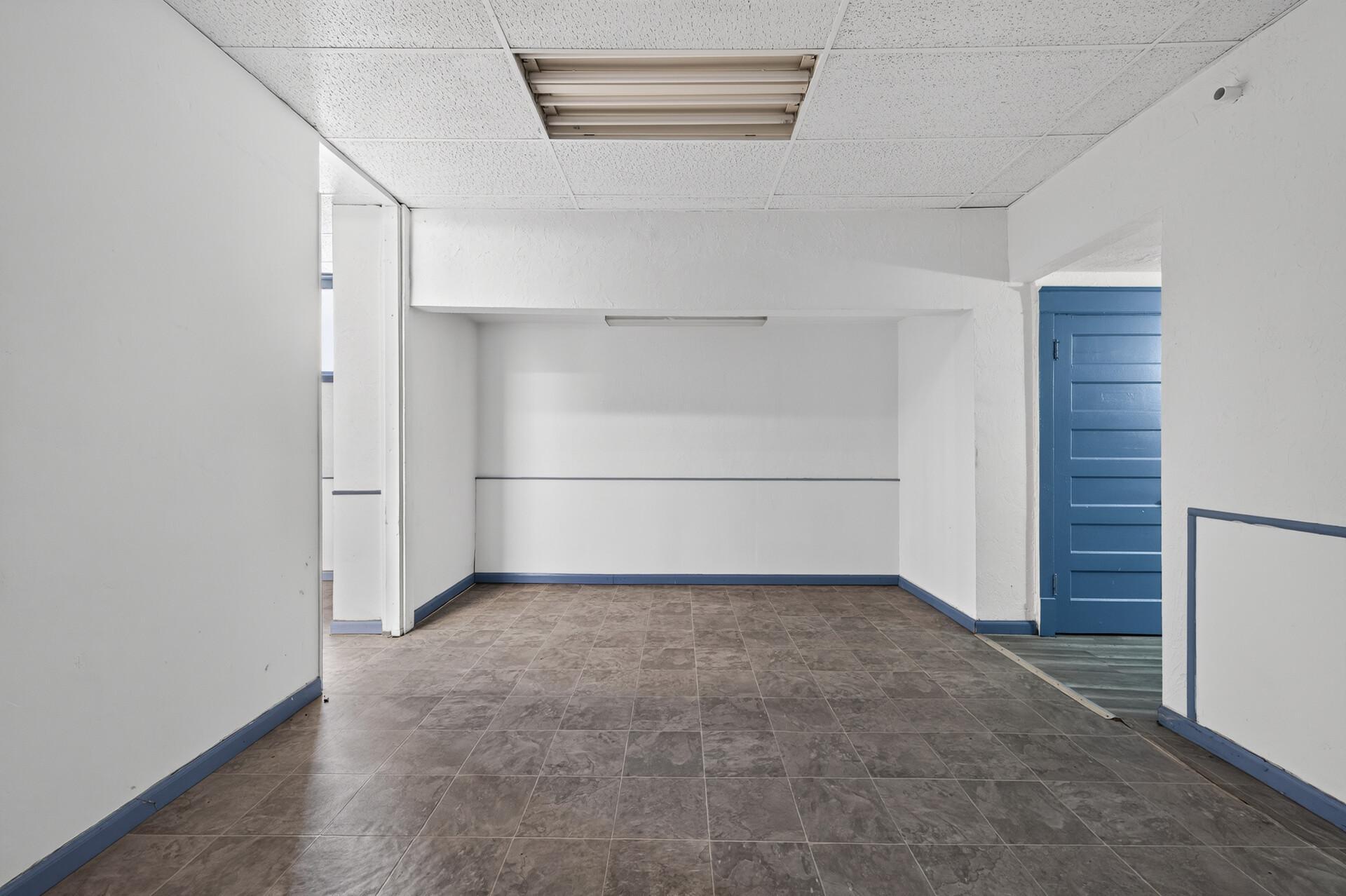 View of Commercial Sale at 130 Litchfield Street, Saint Paul MN 55117, Saint Paul (25 of 40) - Mike Wilen | Minnesota Team Real Estate