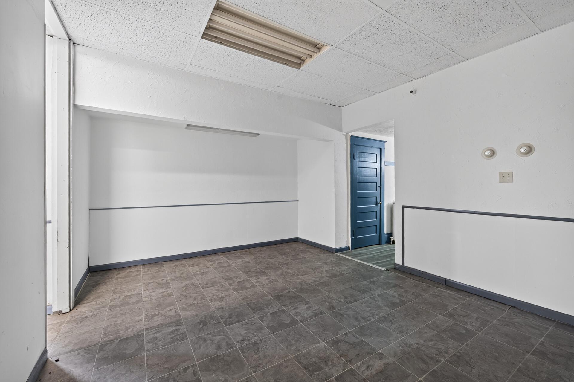 View of Commercial Sale at 130 Litchfield Street, Saint Paul MN 55117, Saint Paul (24 of 40) - Mike Wilen | Minnesota Team Real Estate