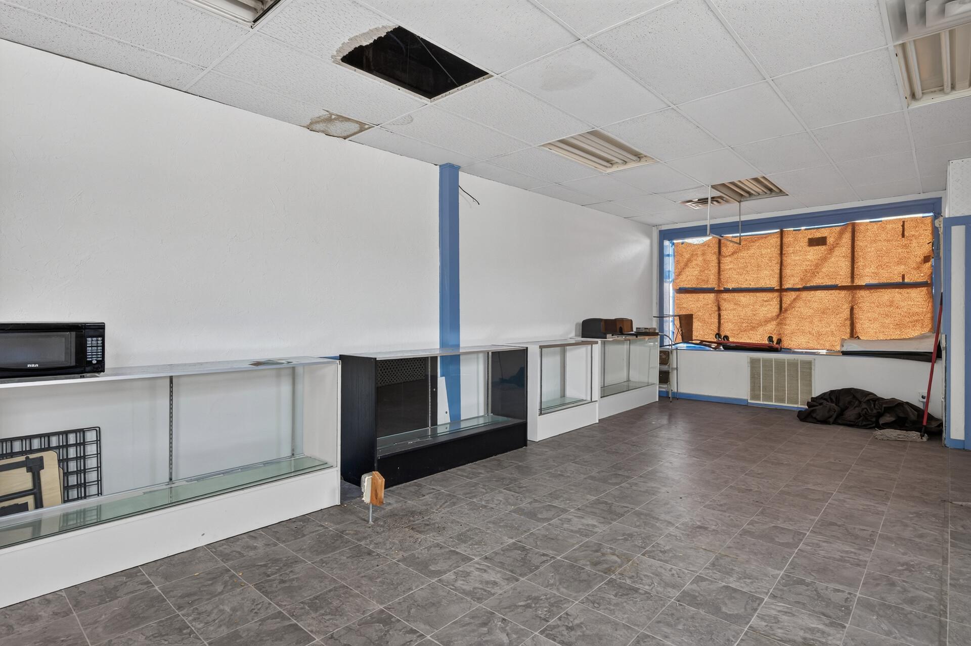 View of Commercial Sale at 130 Litchfield Street, Saint Paul MN 55117, Saint Paul (15 of 40) - Mike Wilen | Minnesota Team Real Estate