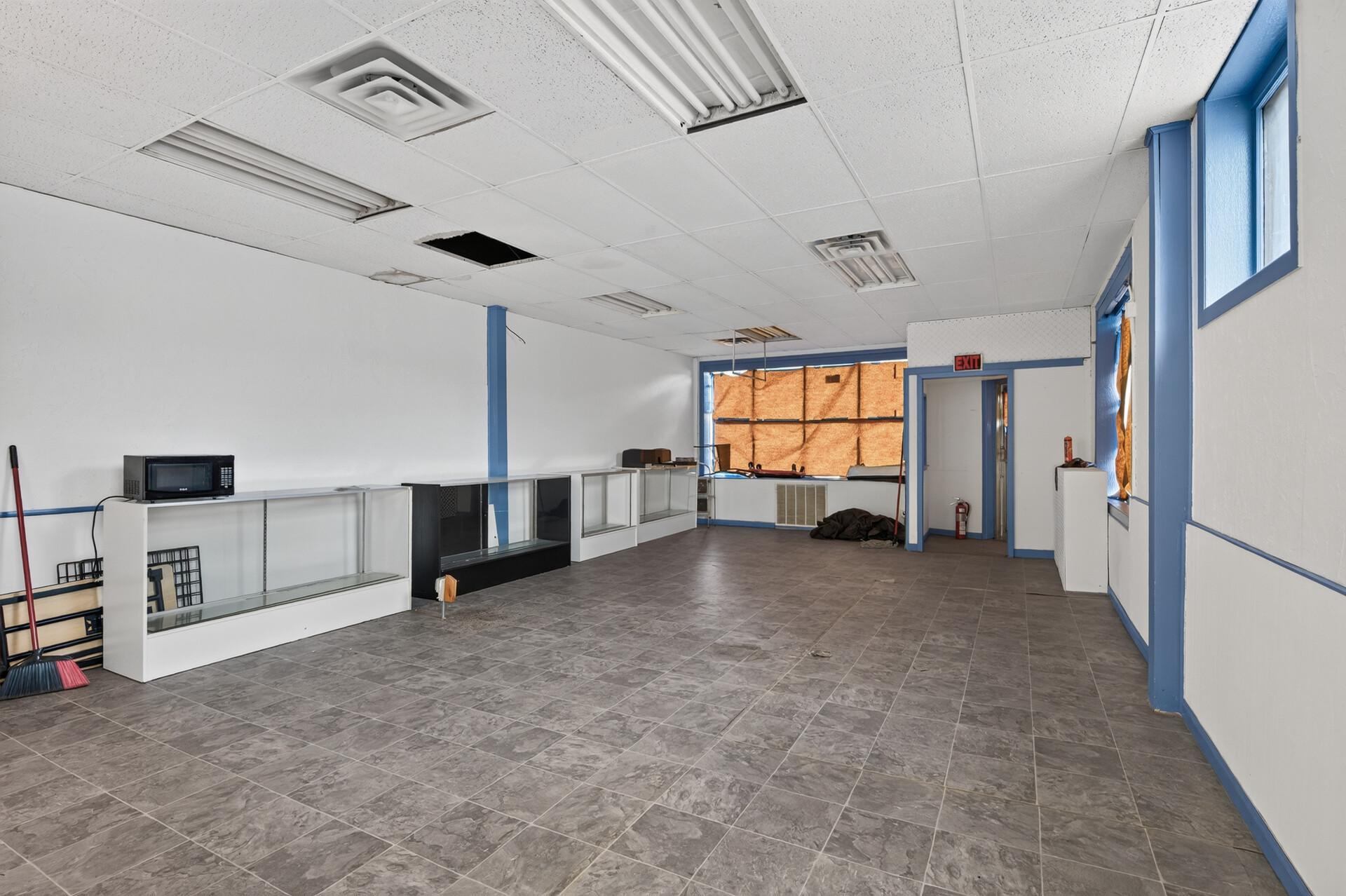 View of Commercial Sale at 130 Litchfield Street, Saint Paul MN 55117, Saint Paul (14 of 40) - Mike Wilen | Minnesota Team Real Estate