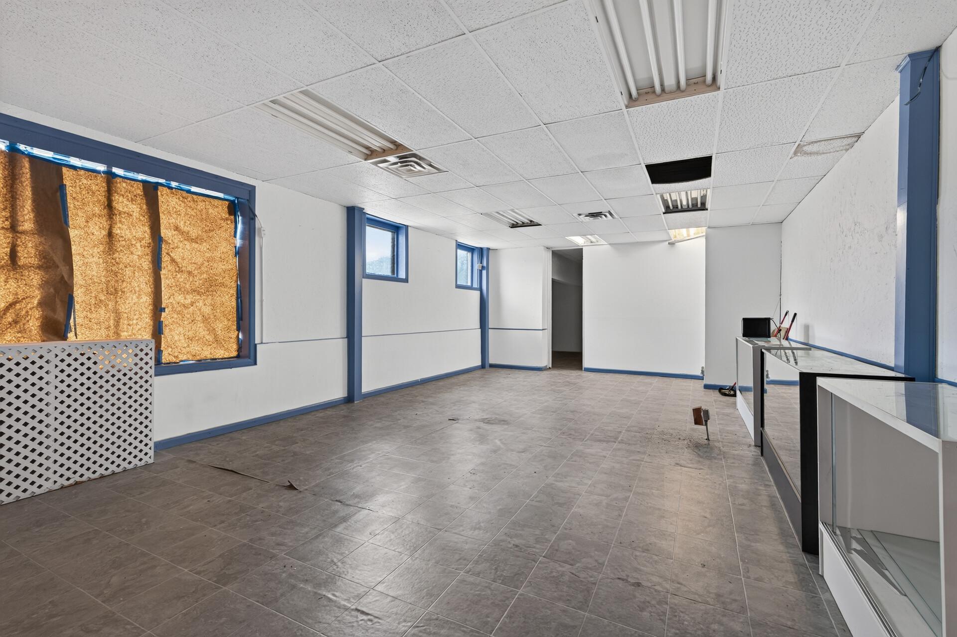 View of Commercial Sale at 130 Litchfield Street, Saint Paul MN 55117, Saint Paul (12 of 40) - Mike Wilen | Minnesota Team Real Estate