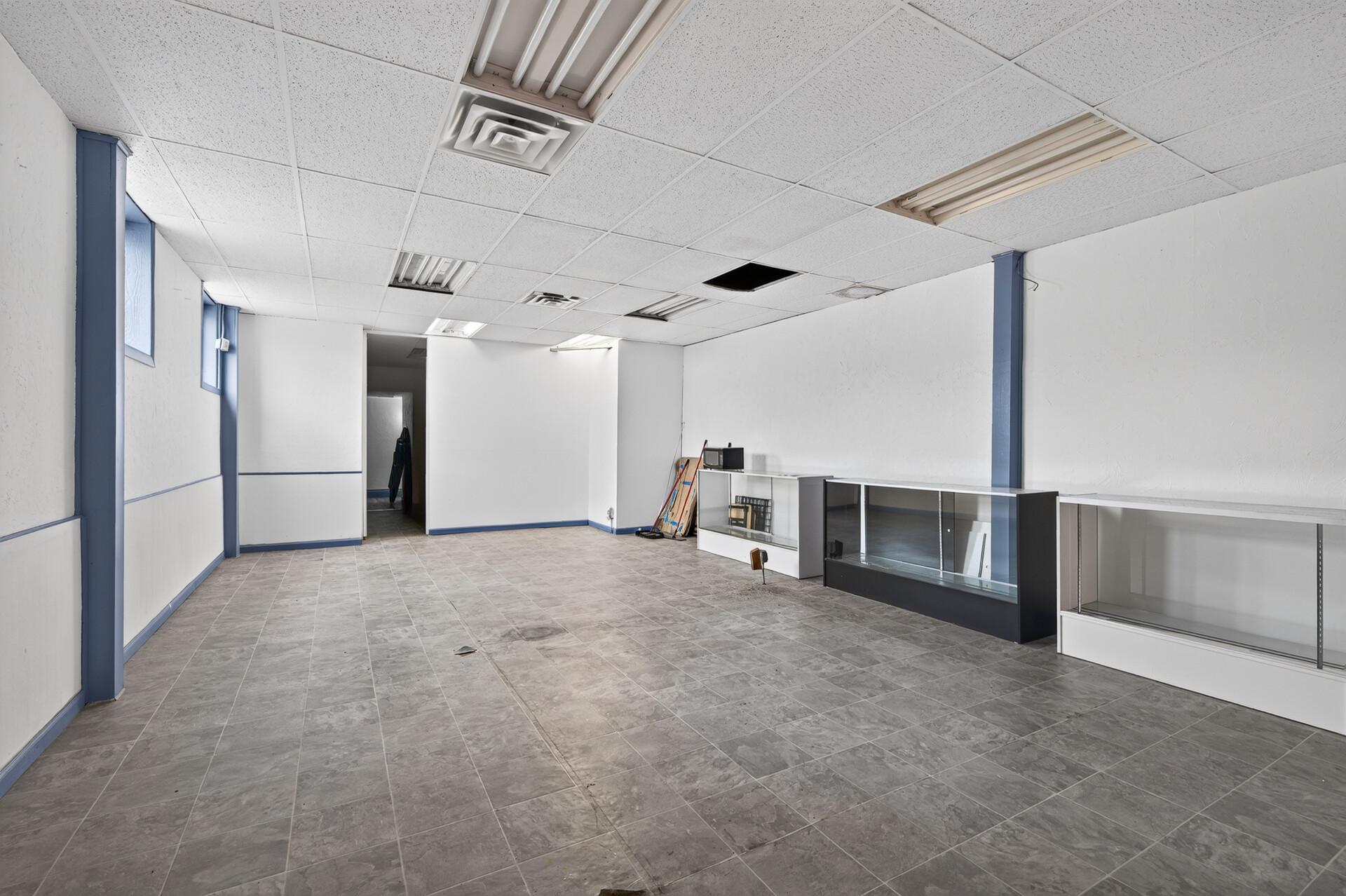 View of Commercial Sale at 130 Litchfield Street, Saint Paul MN 55117, Saint Paul (8 of 40) - Mike Wilen | Minnesota Team Real Estate