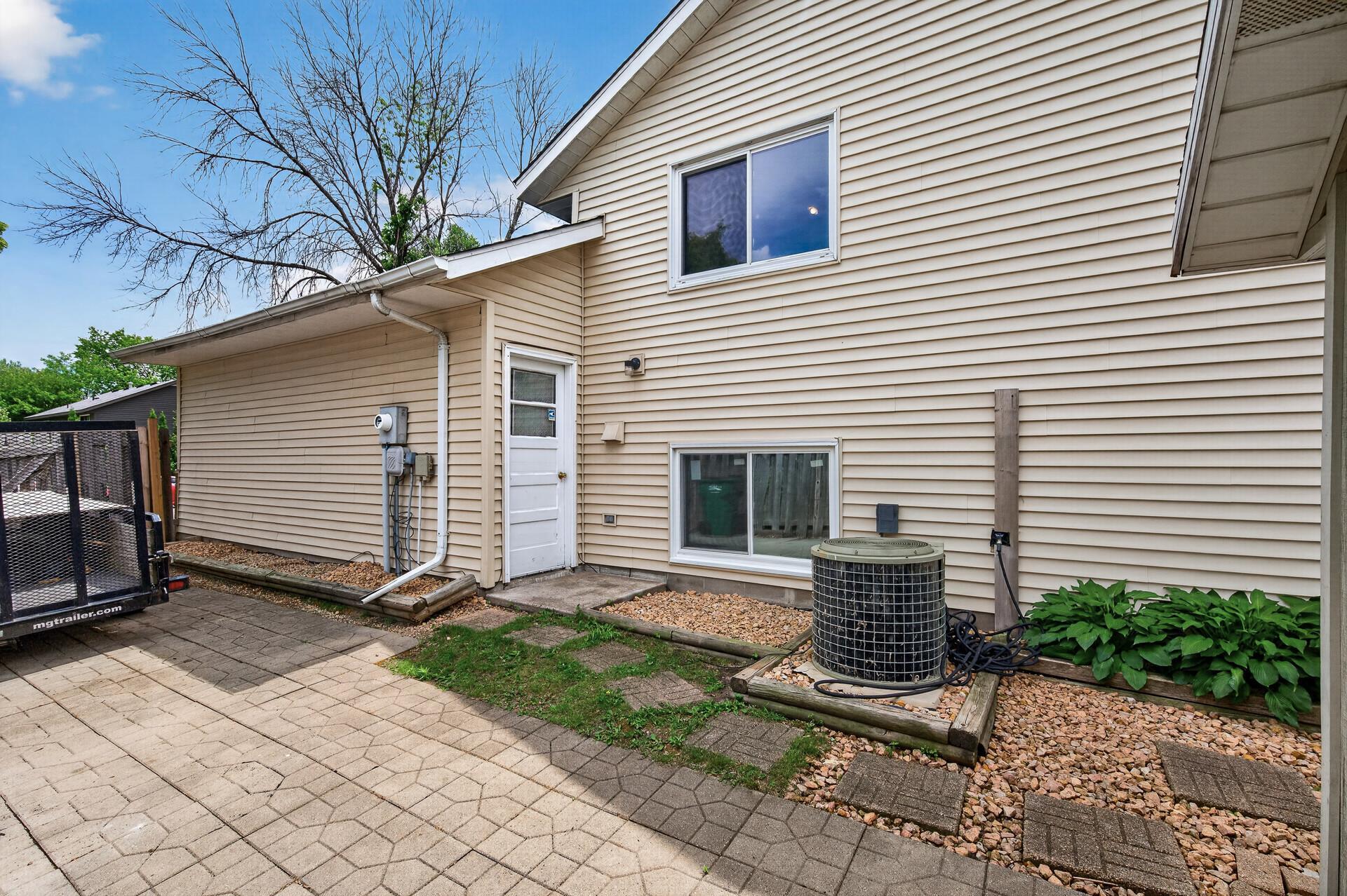 View of Residential at 6709 Brunswick Avenue, Brooklyn Park MN 55429, Brooklyn Park (47 of 48) - Mike Wilen | Minnesota Team Real Estate