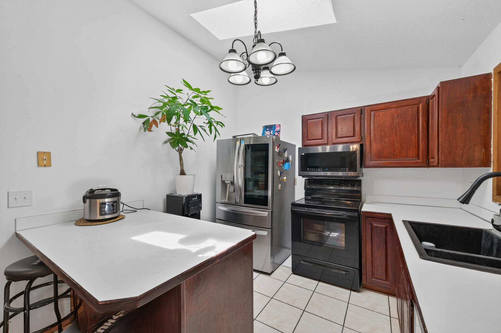 View of Residential at 6709 Brunswick Avenue, Brooklyn Park MN 55429, Brooklyn Park (13 of 48) - Mike Wilen | Minnesota Team Real Estate